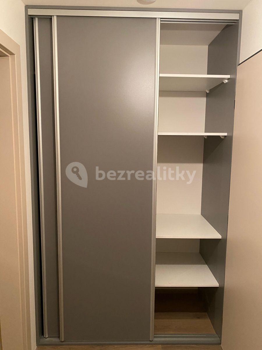 Pronájem bytu 1+kk 37 m², Čerpadlová, Praha, Praha