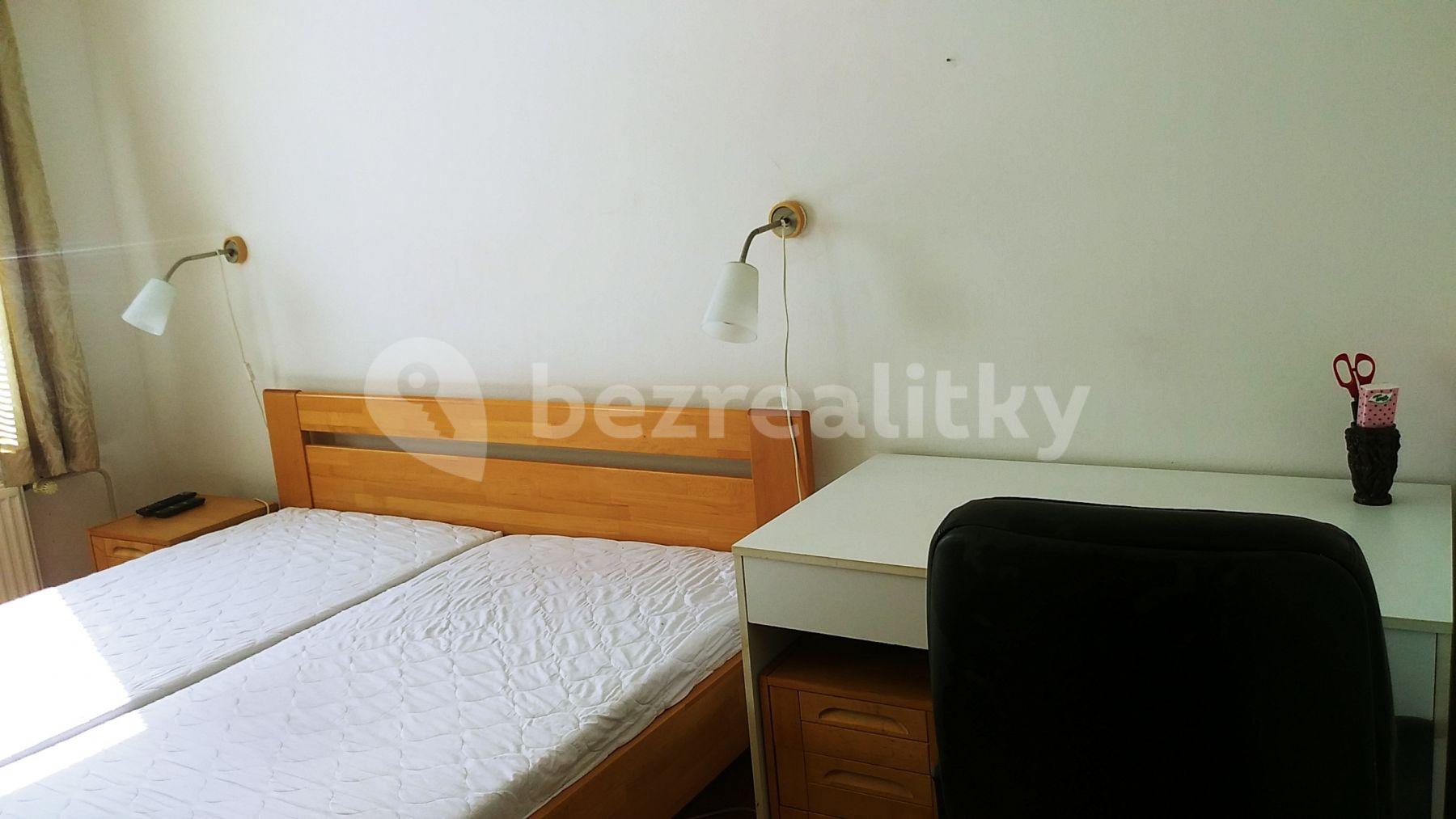 Pronájem bytu 2+1 56 m², Zadunajská cesta, Petržalka, Bratislavský kraj