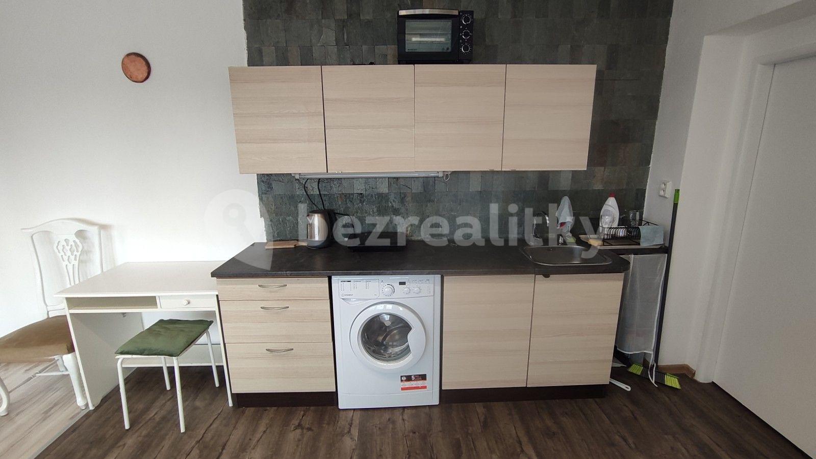 Pronájem bytu Garsoniéra 26 m², Ve Žlíbku, Praha, Praha