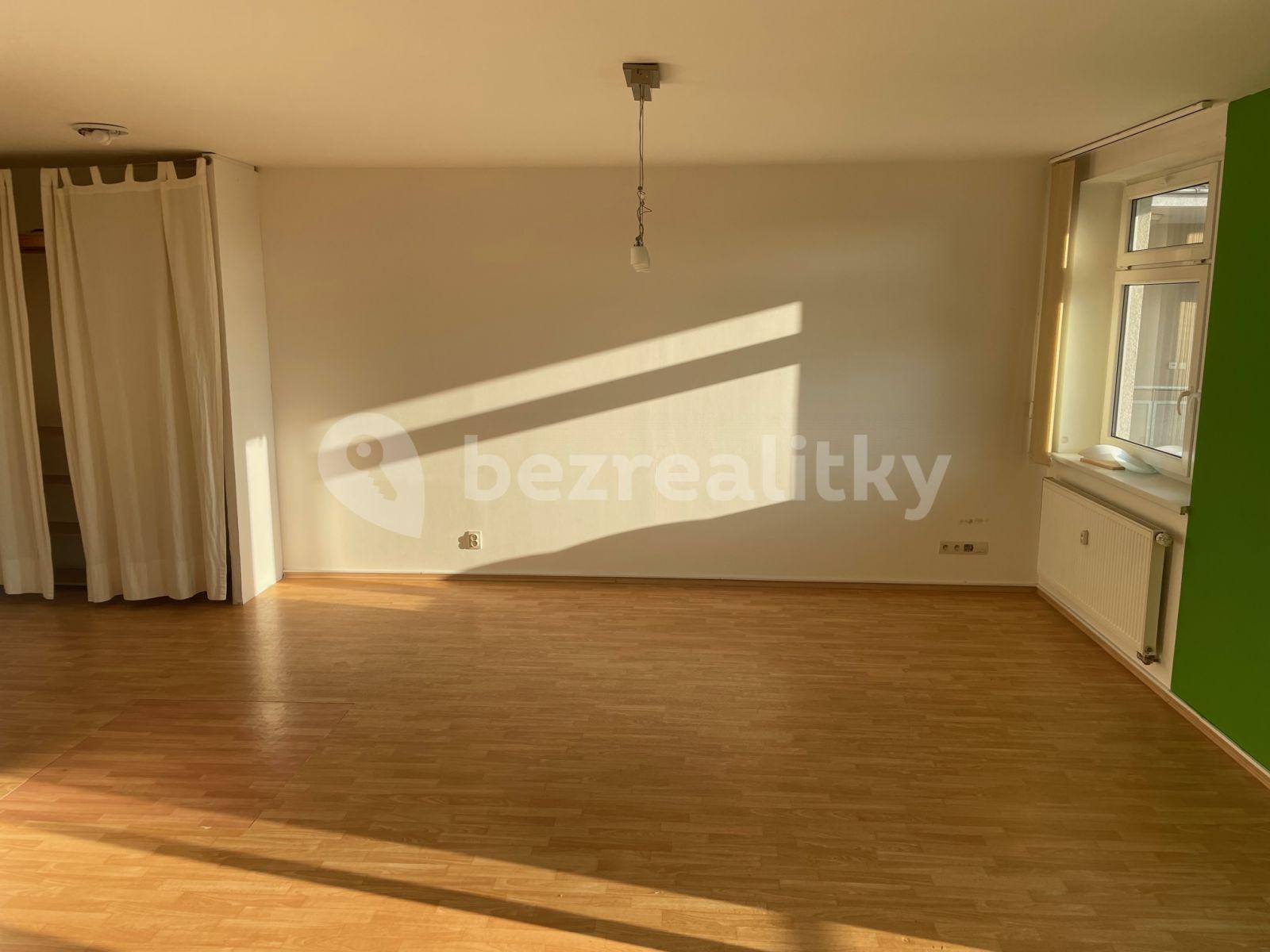 Pronájem bytu 1+kk 48 m², Novodvorská, Praha, Praha