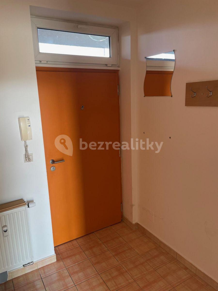 Pronájem bytu 1+kk 48 m², Novodvorská, Praha, Praha