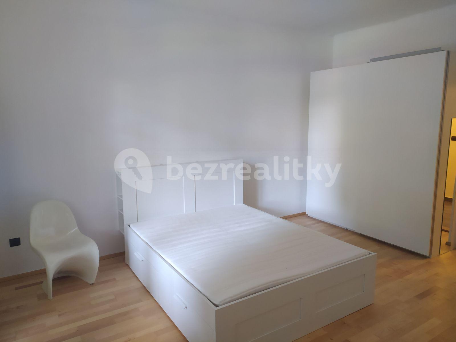 Pronájem bytu 1+1 37 m², Ortenovo náměstí, Praha, Praha