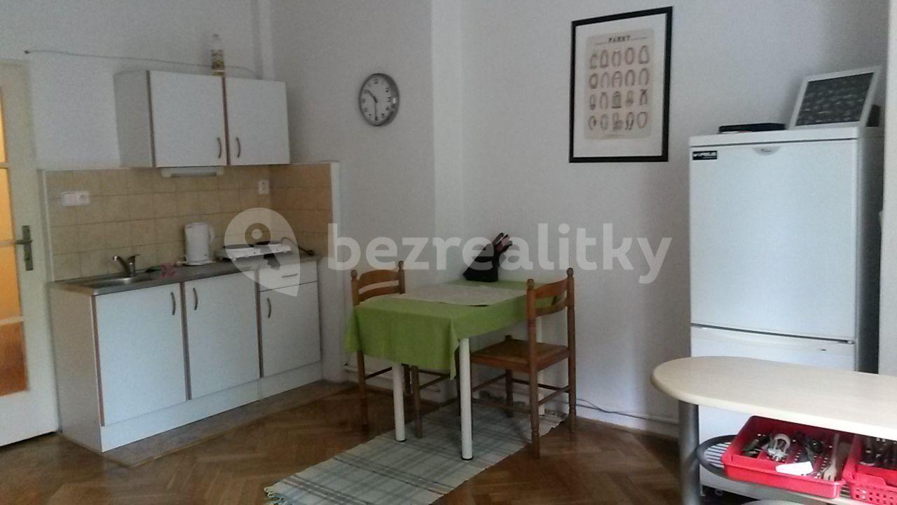 Pronájem bytu Garsoniéra 29 m², Irkutská, Praha, Praha