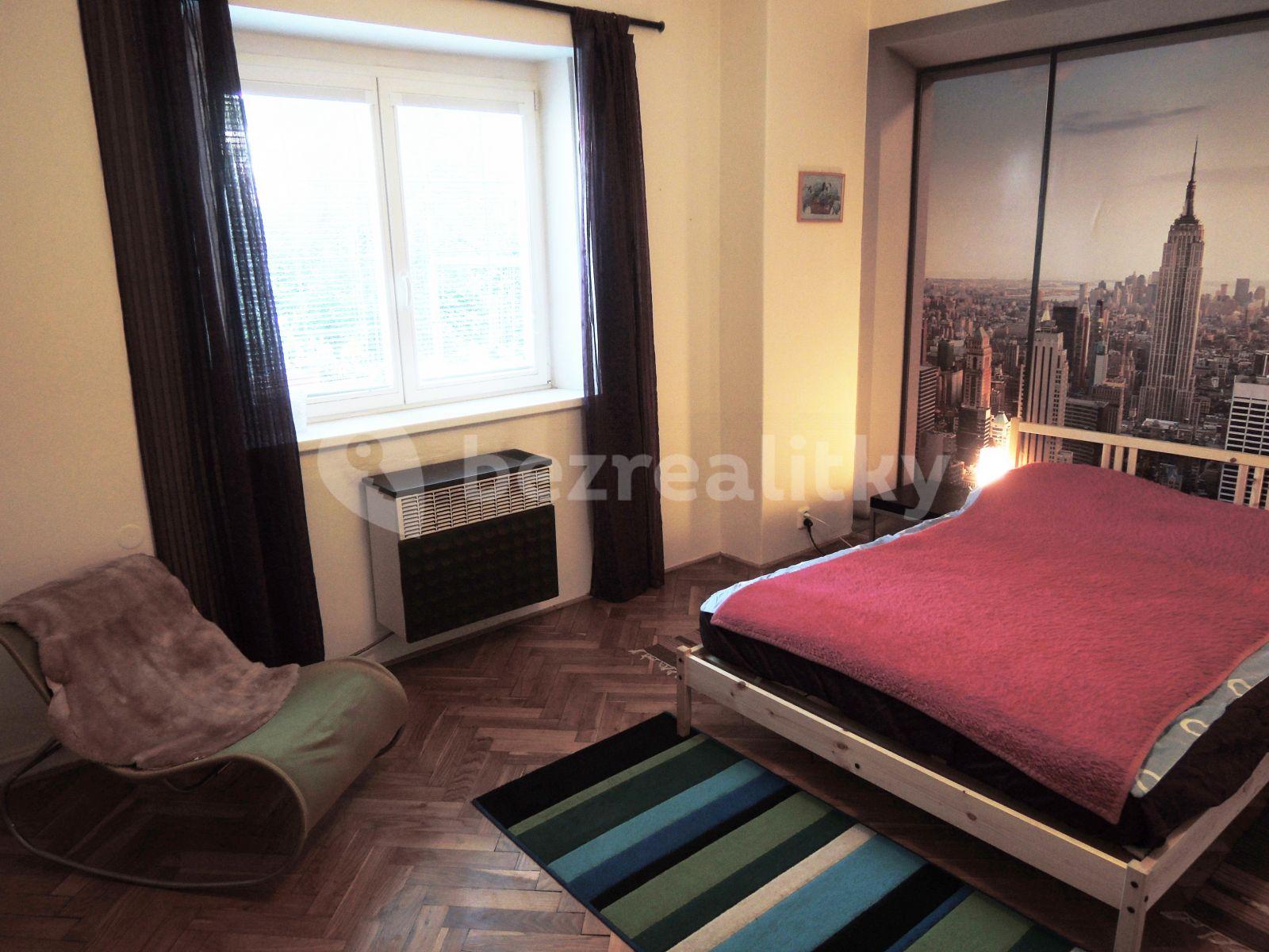 Pronájem bytu Garsoniéra 29 m², Irkutská, Praha, Praha