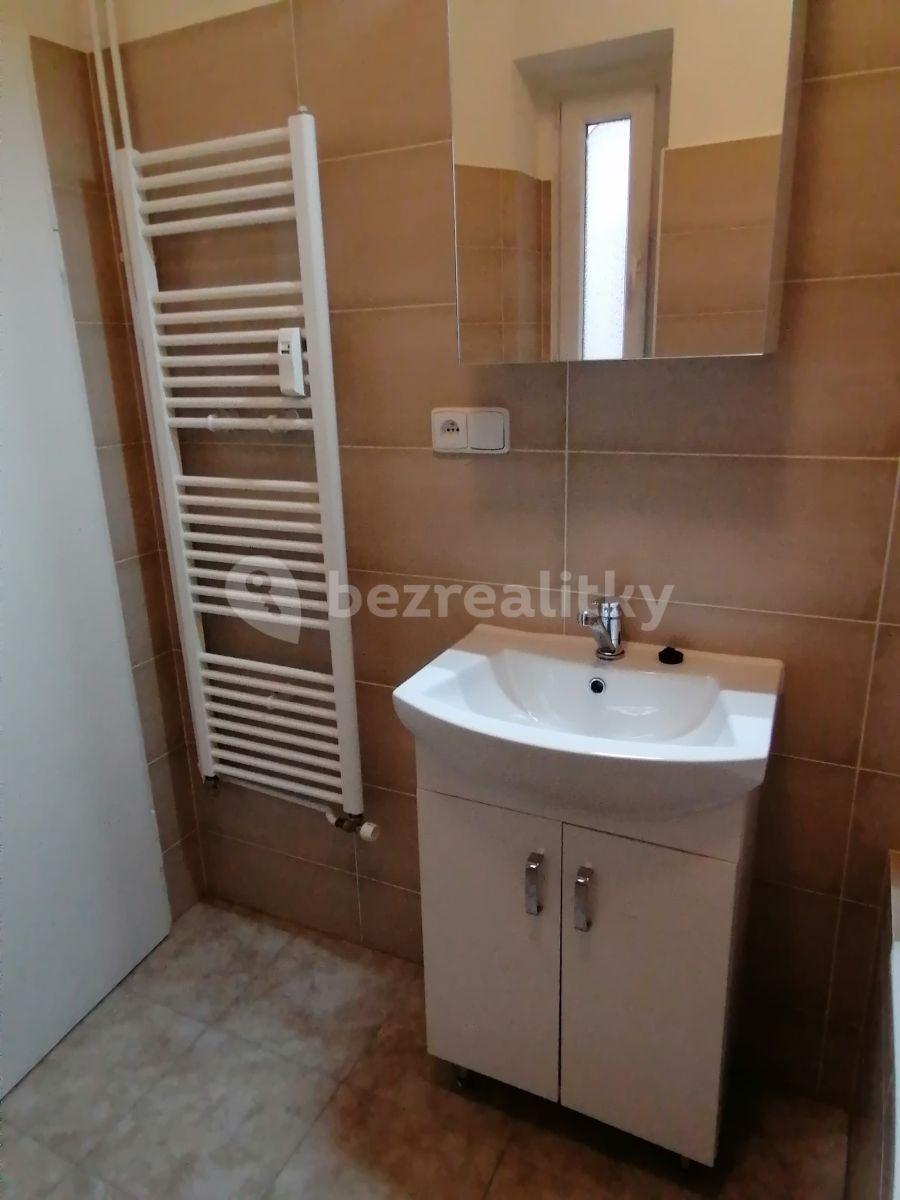 Pronájem bytu 2+kk 54 m², Školní, Praha, Praha