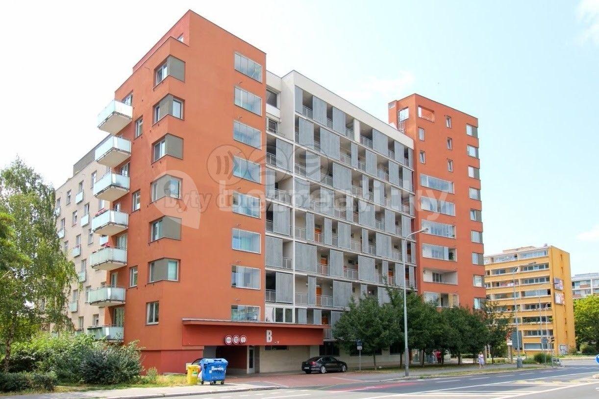 Prodej bytu 1+kk 46 m², Novodvorská, Praha, Praha