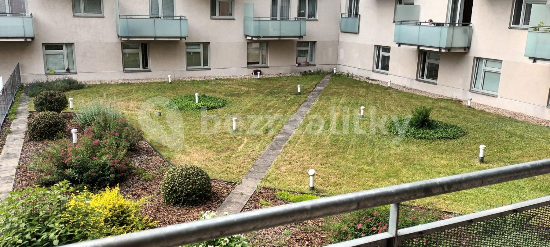 Prodej bytu 1+kk 46 m², Novodvorská, Praha, Praha