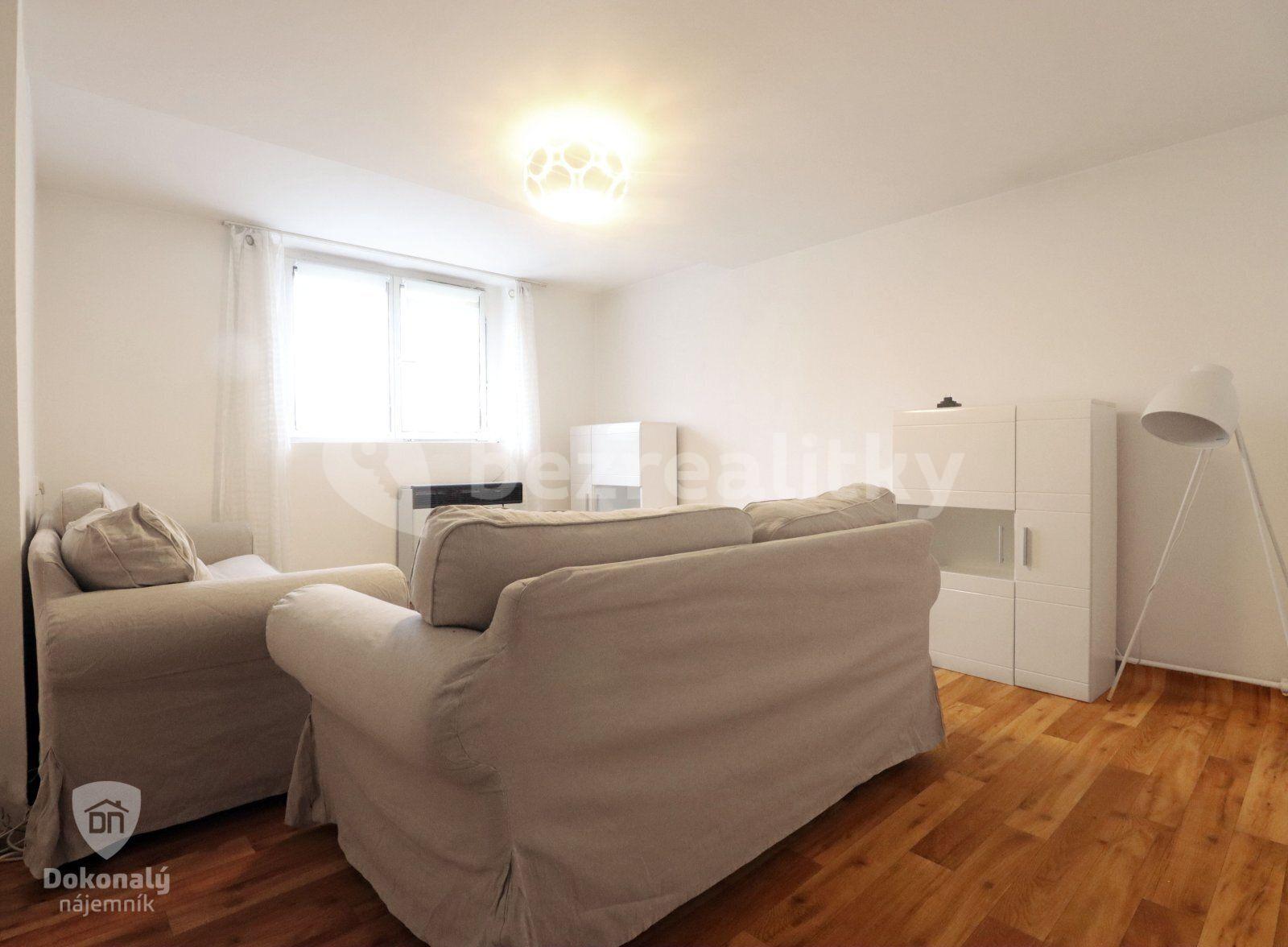 Pronájem bytu 2+1 48 m², Komenského, Unhošť, Středočeský kraj