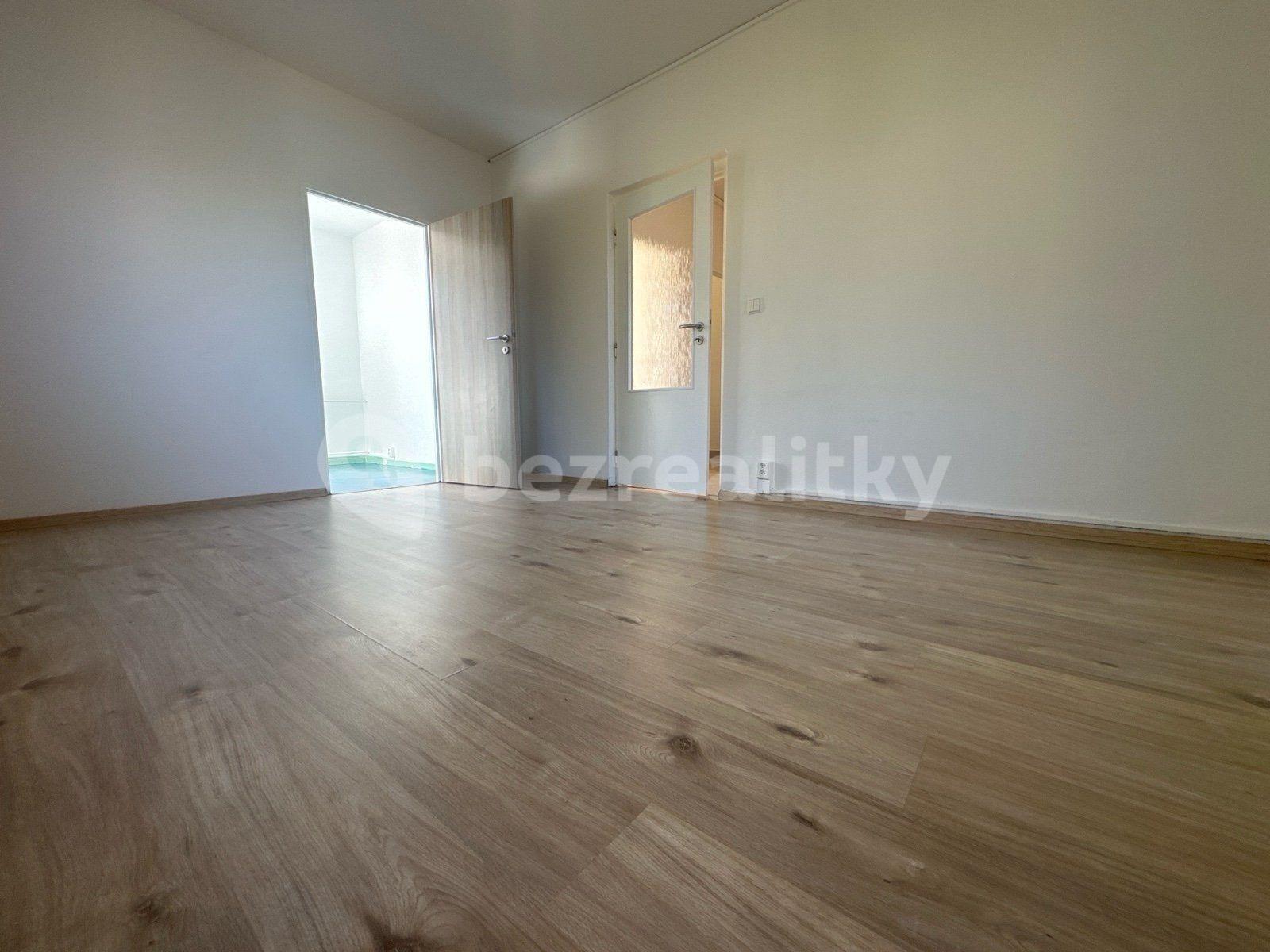 Pronájem bytu 3+1 54 m², Slovenská, Karviná, Moravskoslezský kraj