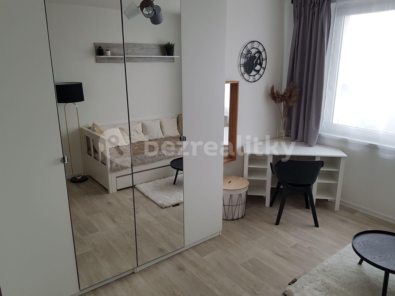 Pronájem bytu 3+1 76 m², Vajdova, Praha, Praha