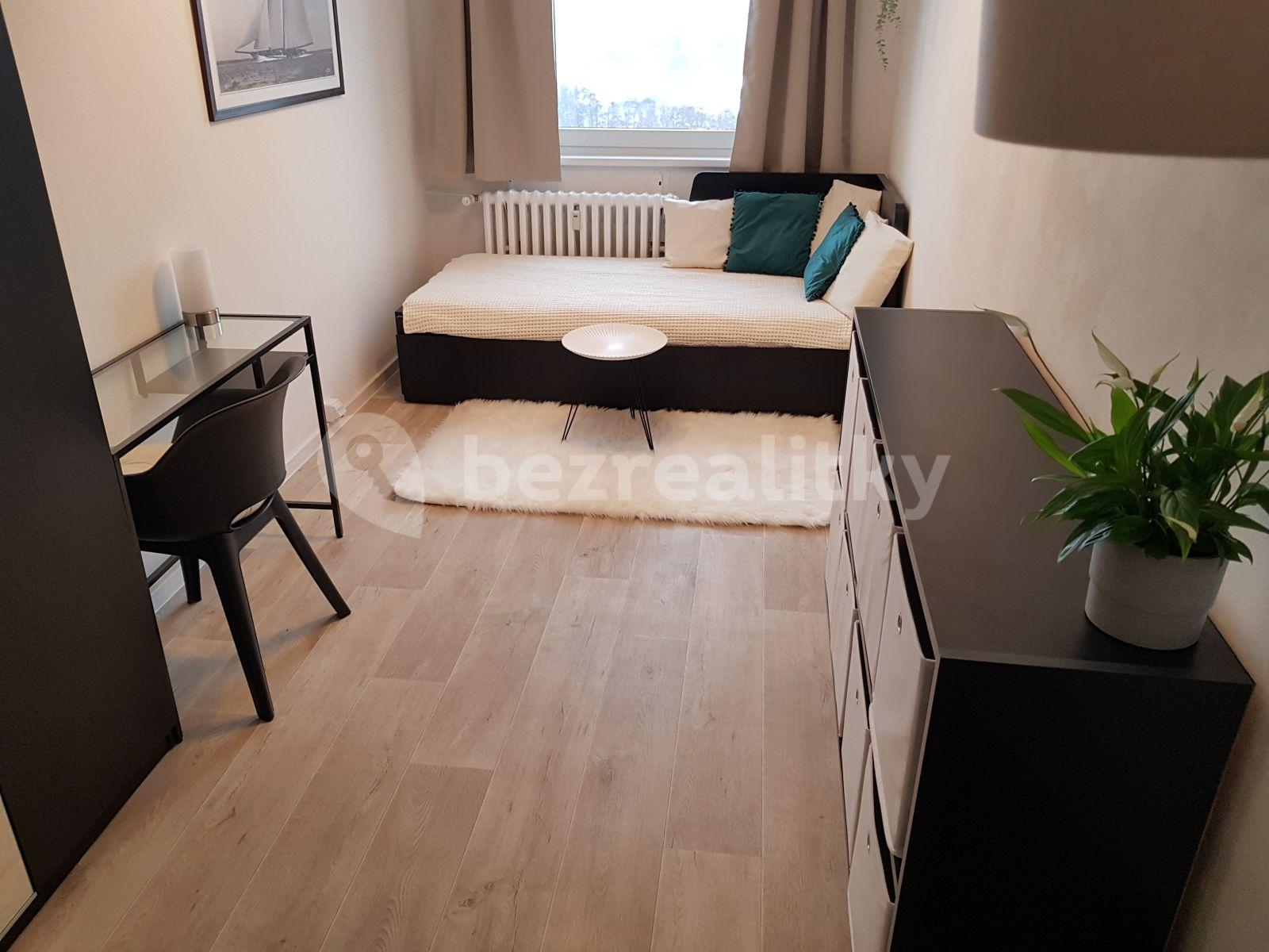 Pronájem bytu 3+1 76 m², Vajdova, Praha, Praha