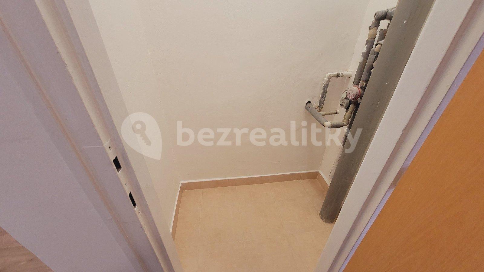 Pronájem bytu 3+1 70 m², Brožíkova, Karviná, Moravskoslezský kraj