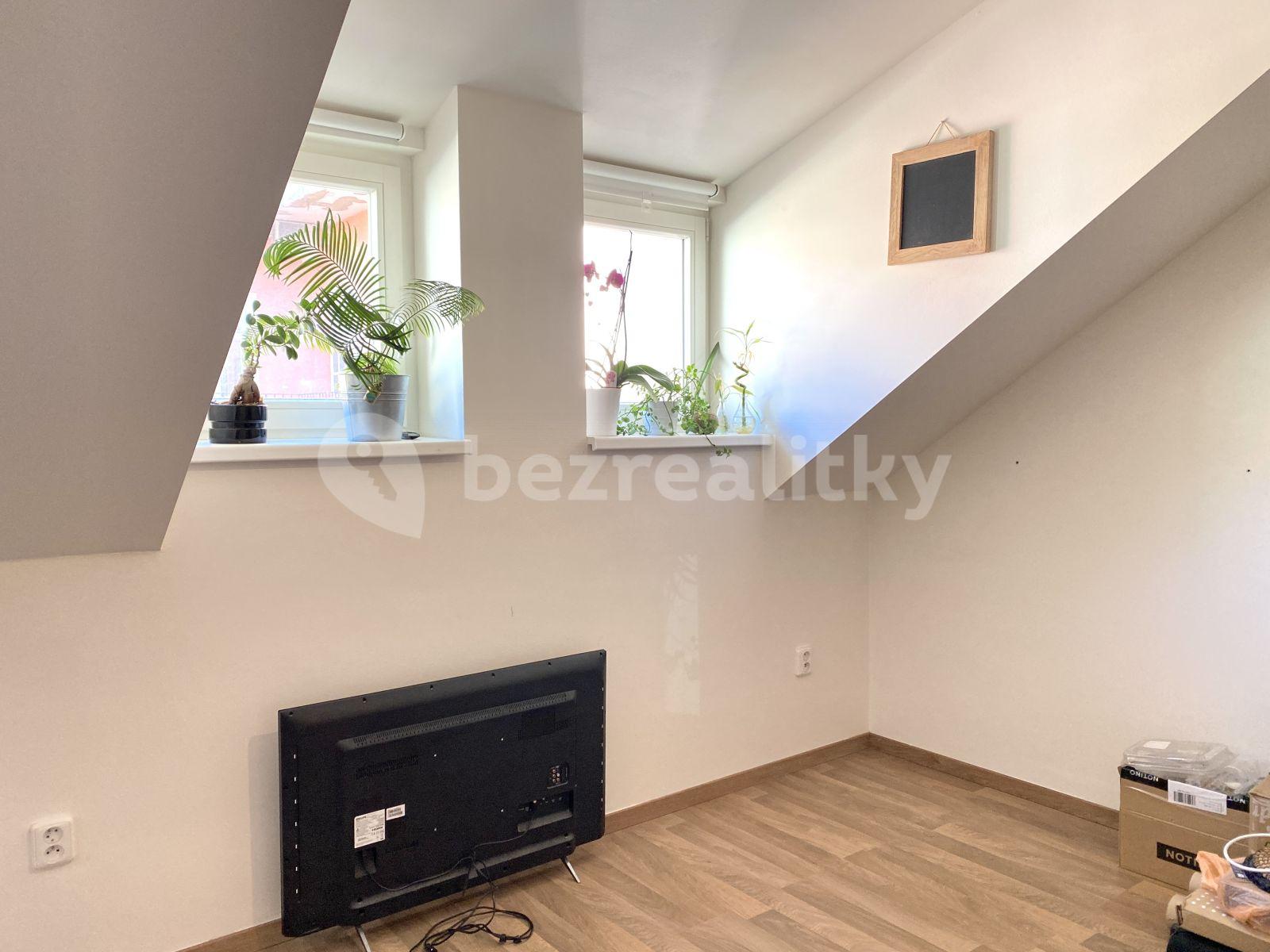 Pronájem bytu 2+kk 48 m², Slavojova, Praha, Praha