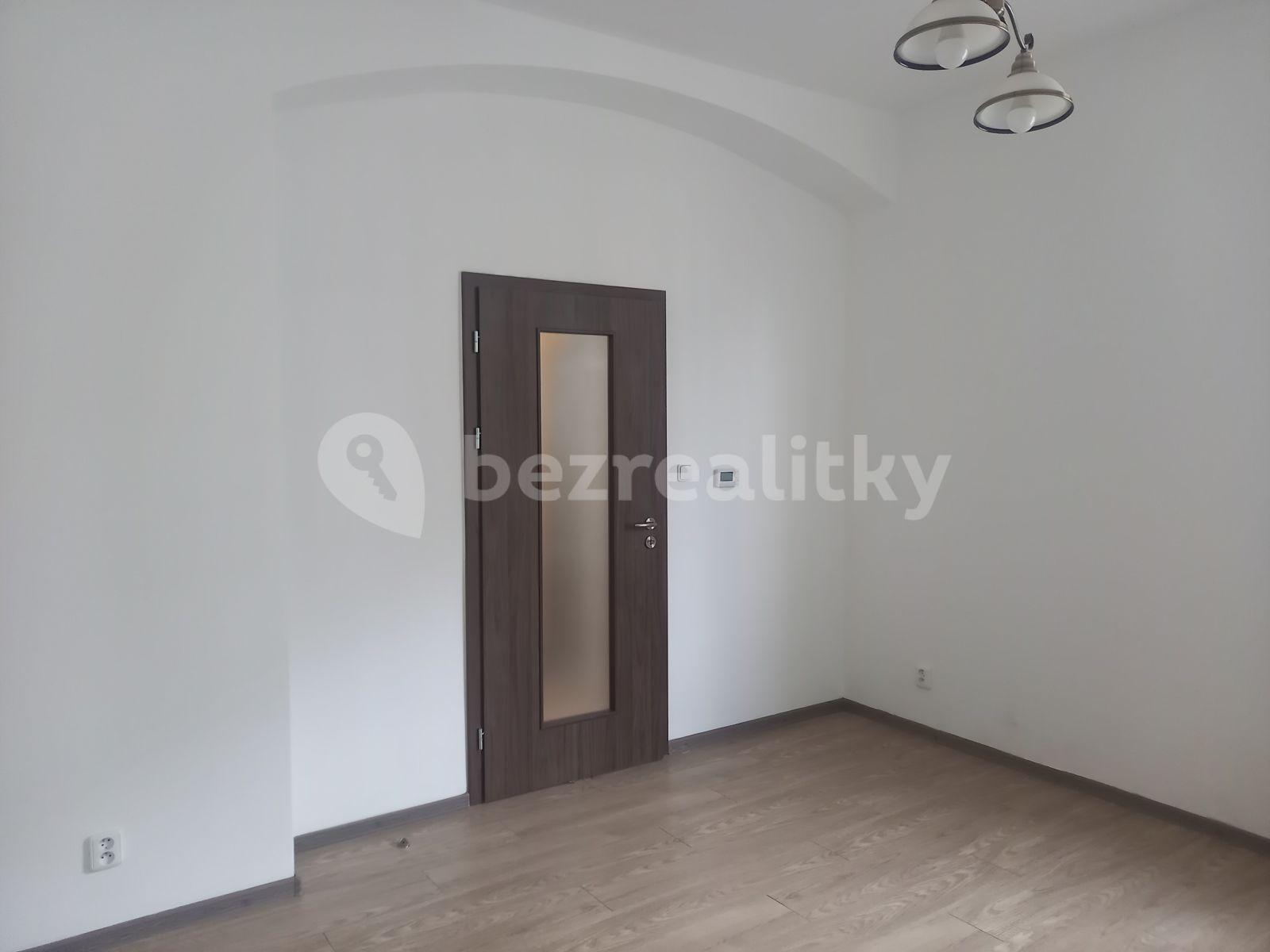 Pronájem bytu 2+1 46 m², U Nikolajky, Praha, Praha