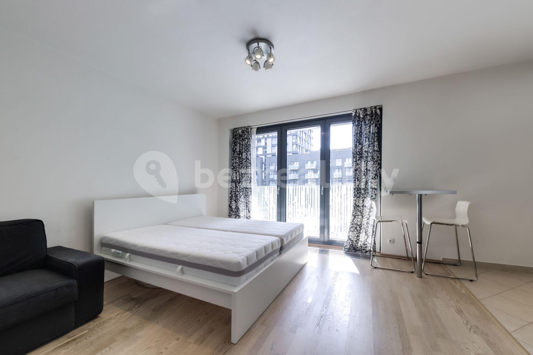 Pronájem bytu 1+kk 37 m², Olšanská, Praha, Praha