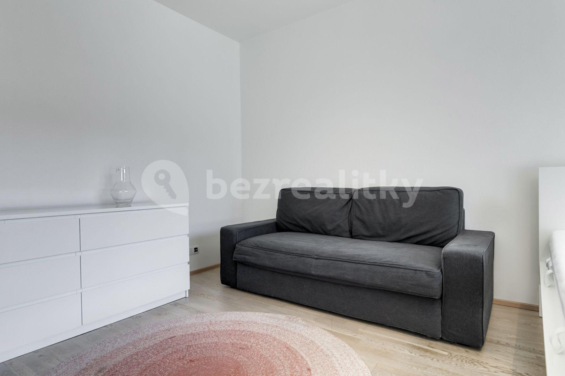 Pronájem bytu 1+kk 37 m², Olšanská, Praha, Praha