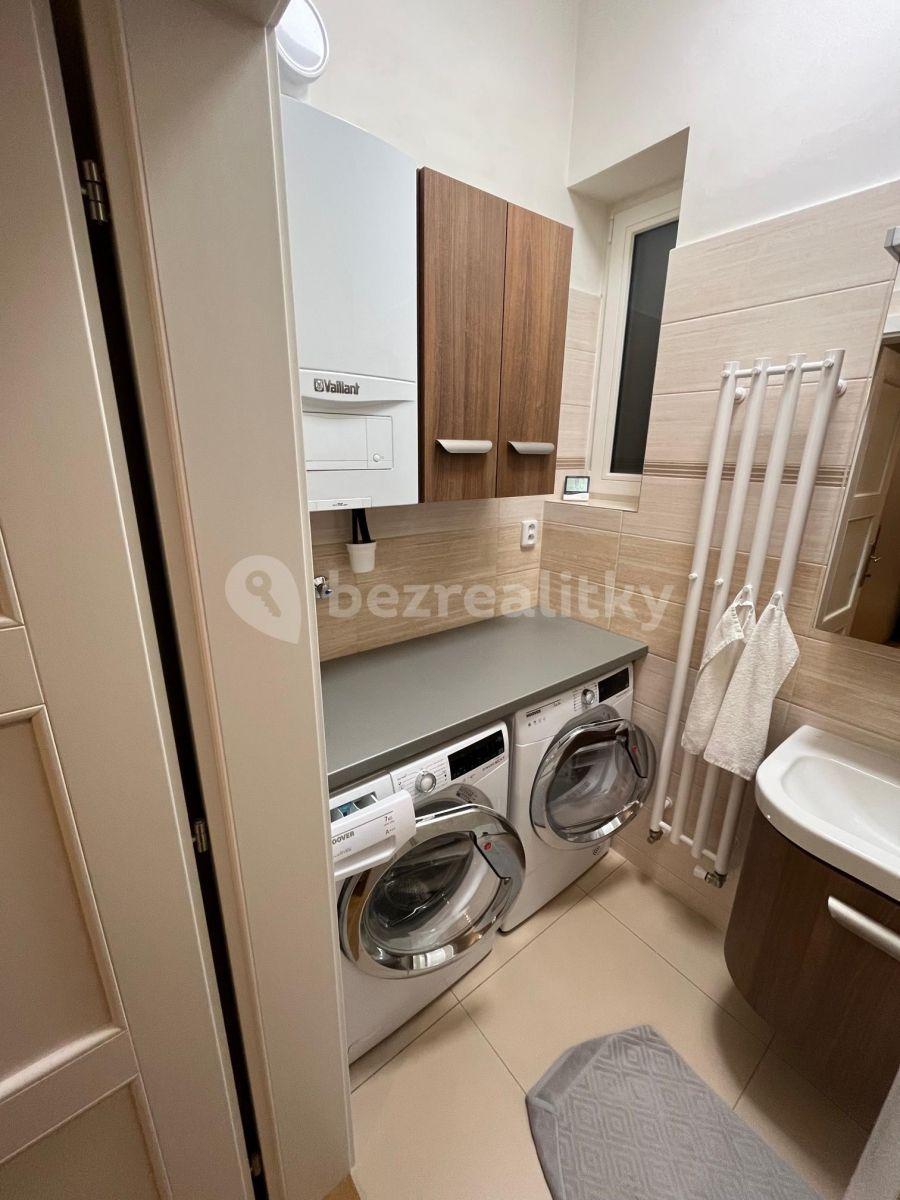 Pronájem bytu 2+kk 47 m², Kouřimská, Praha, Praha