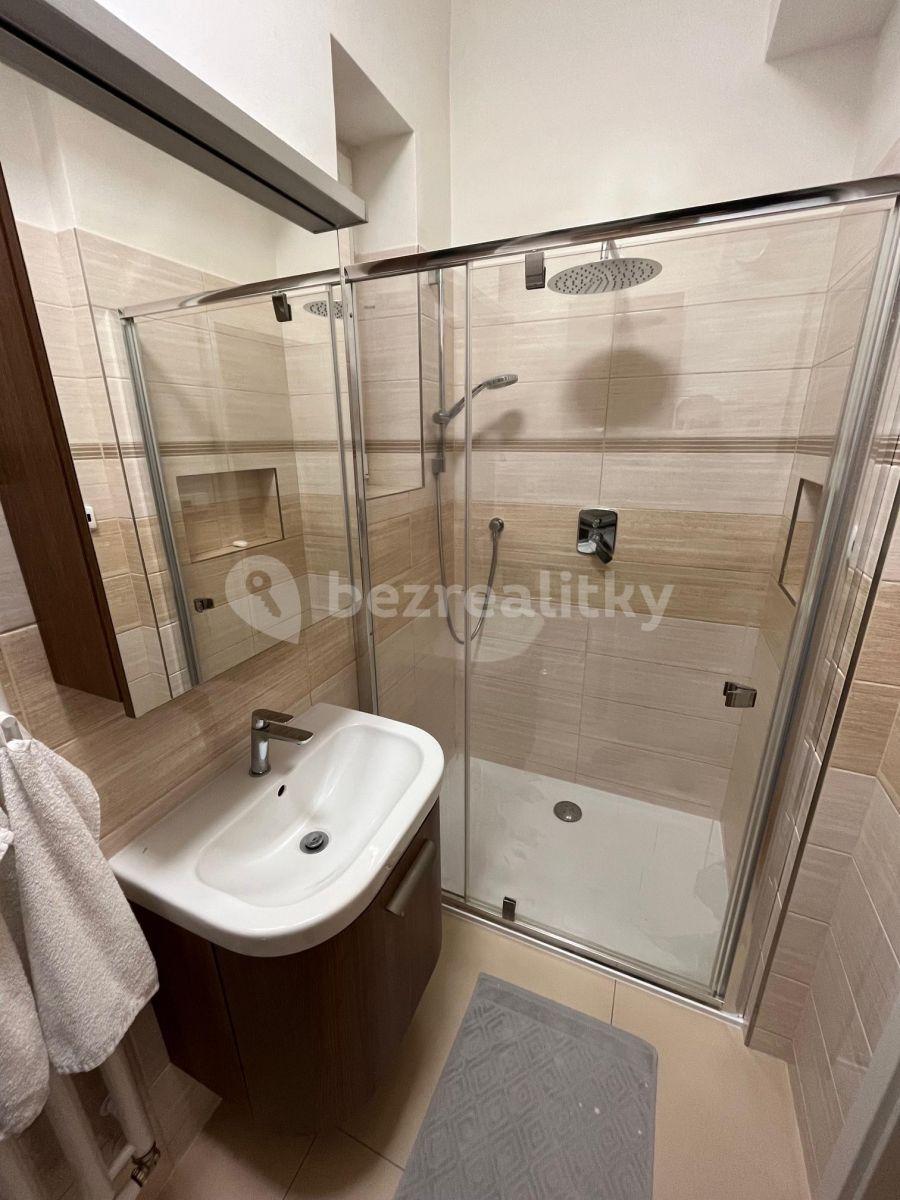 Pronájem bytu 2+kk 47 m², Kouřimská, Praha, Praha