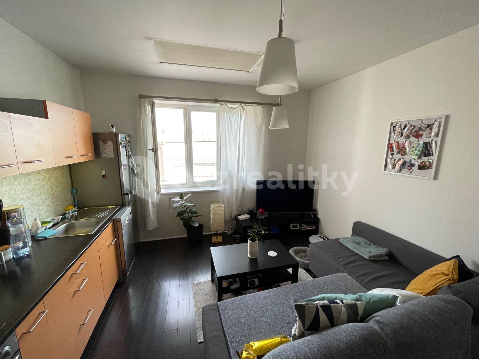 Pronájem bytu 2+kk 56 m², Za Vokovickou vozovnou, Praha, Praha