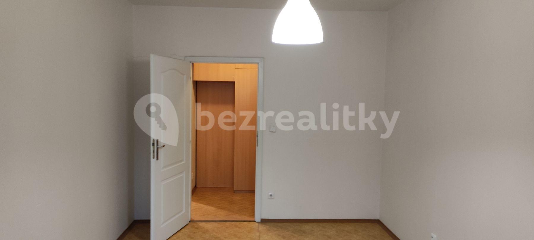 Pronájem bytu 2+kk 48 m², Na Kopcích, Třebíč, Kraj Vysočina