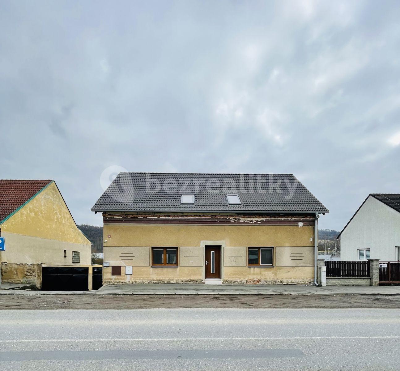 Pronájem nebytového prostoru 88 m², Plzeňská, Loděnice, Středočeský kraj