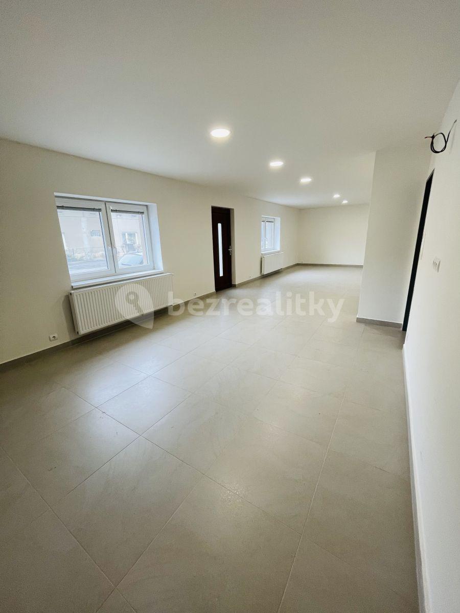 Pronájem nebytového prostoru 88 m², Plzeňská, Loděnice, Středočeský kraj