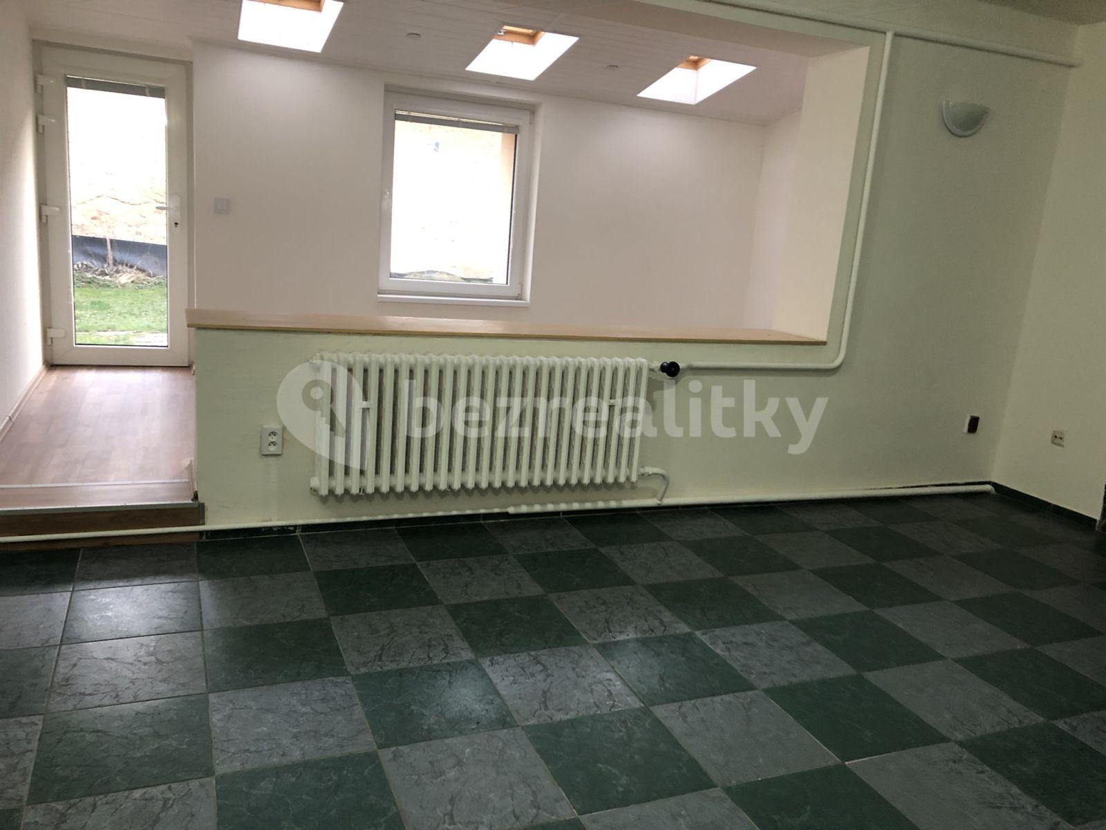 Pronájem bytu 2+1 70 m², Koleč, Středočeský kraj