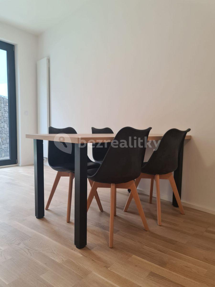 Pronájem bytu 1+kk 35 m², Praha, Praha