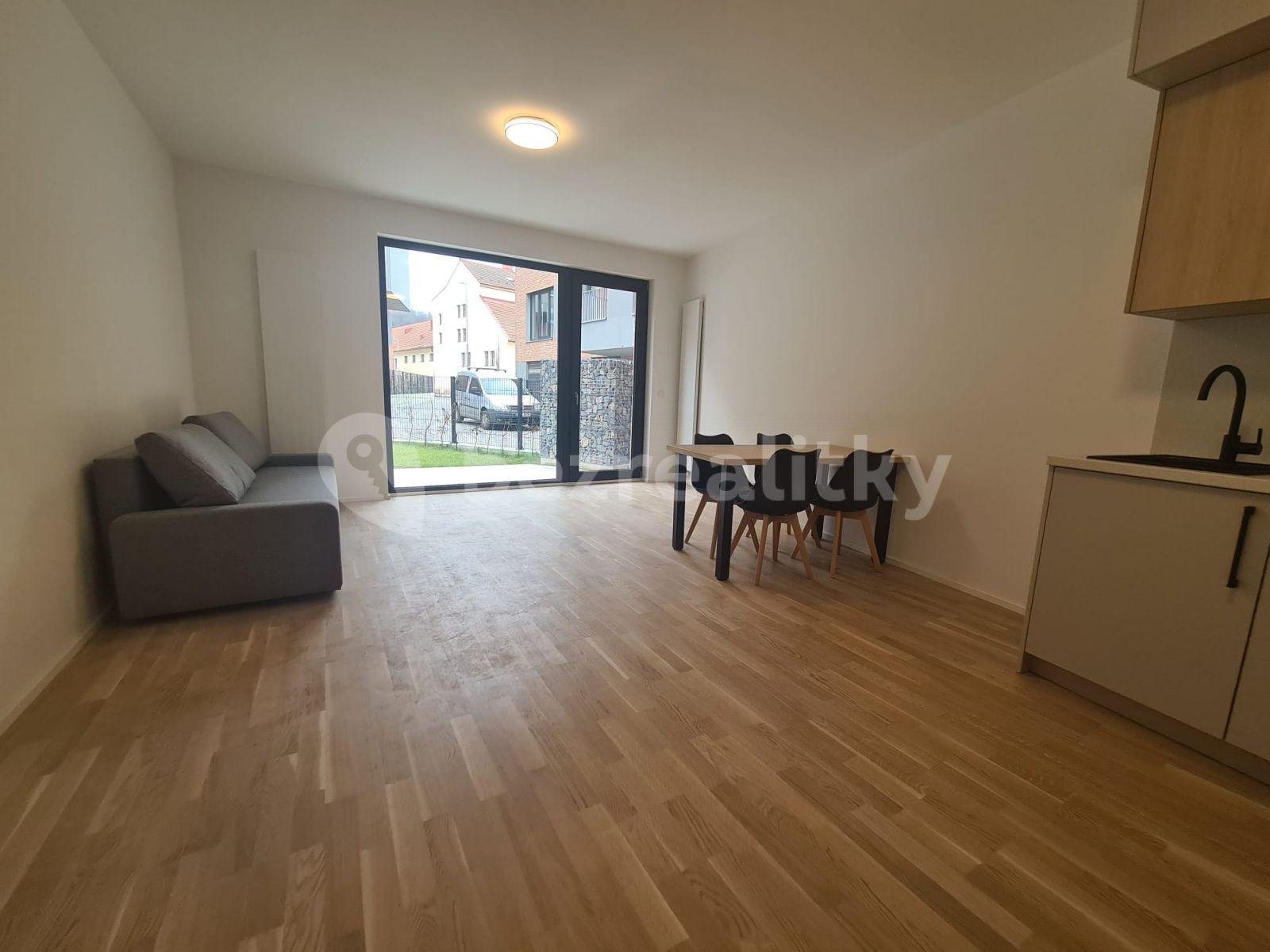 Pronájem bytu 1+kk 35 m², Praha, Praha