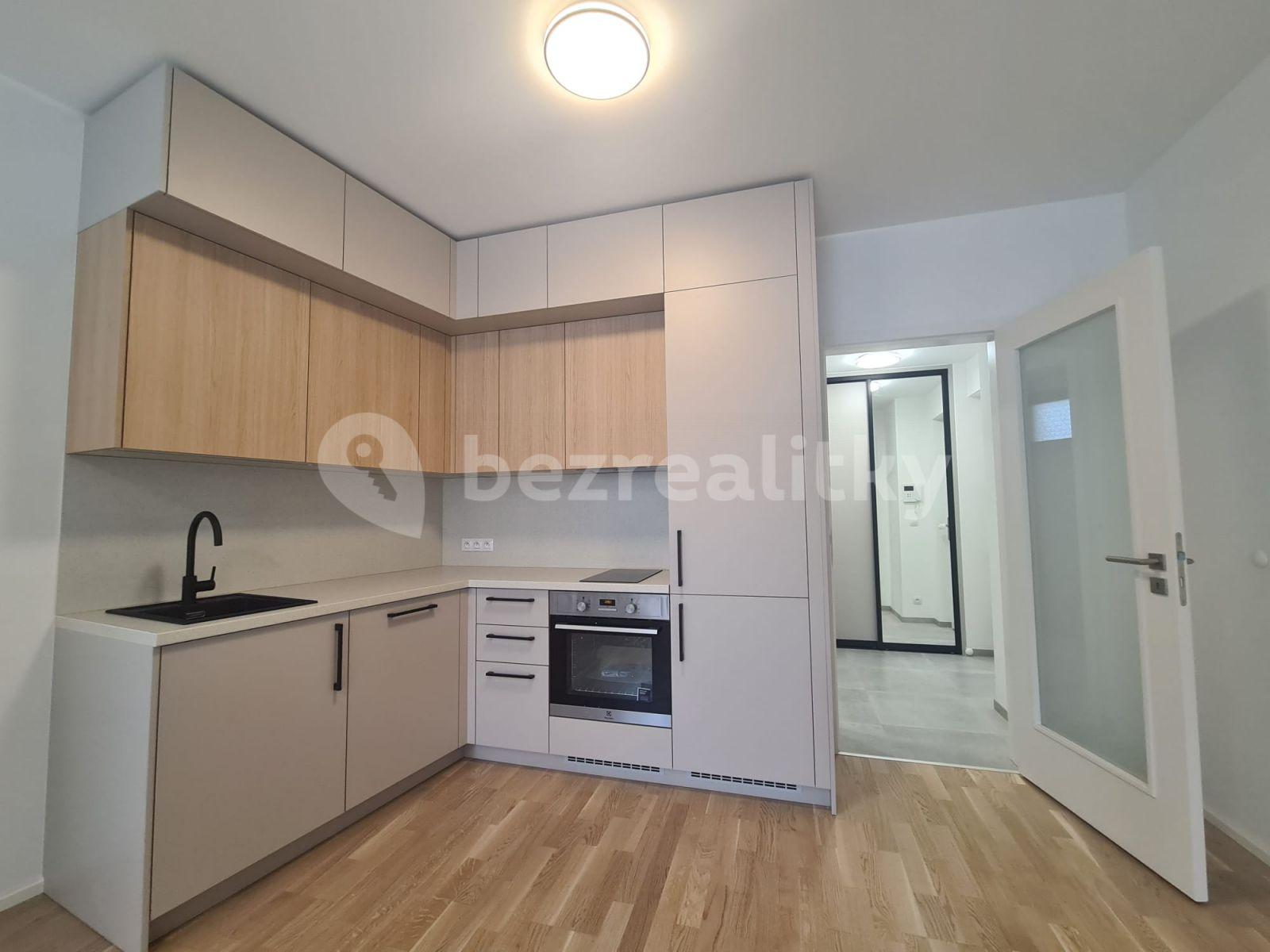 Pronájem bytu 1+kk 35 m², Praha, Praha