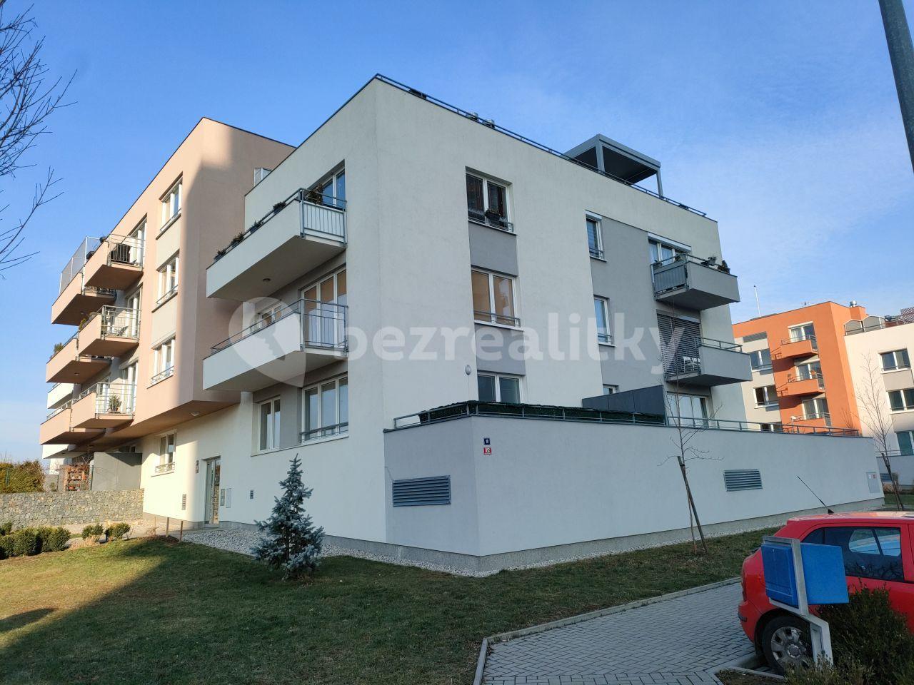 Pronájem bytu 2+kk 53 m², Hlučkova, Praha, Praha