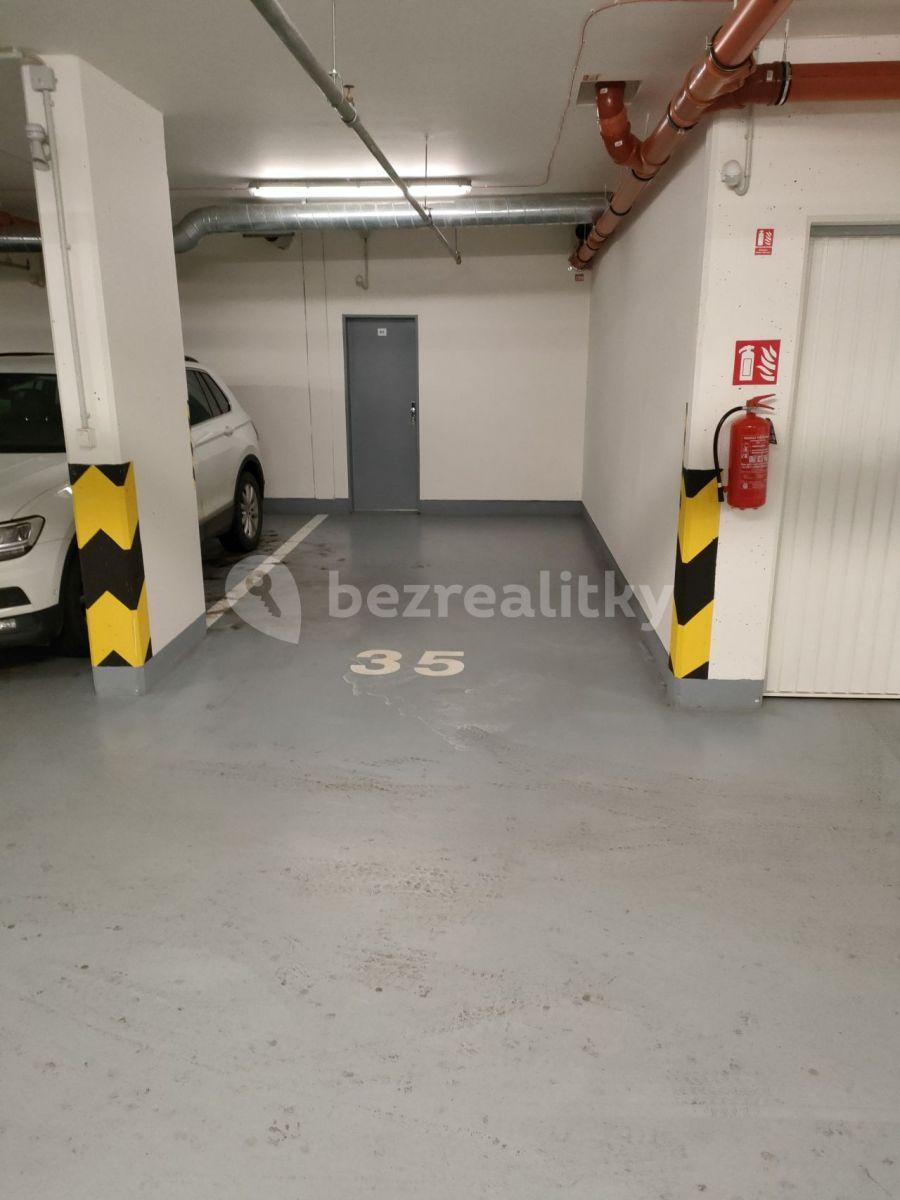 Pronájem bytu 2+kk 53 m², Hlučkova, Praha, Praha