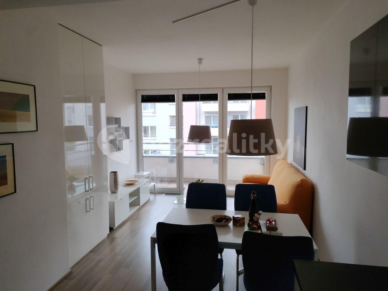 Pronájem bytu 2+kk 53 m², Hlučkova, Praha, Praha