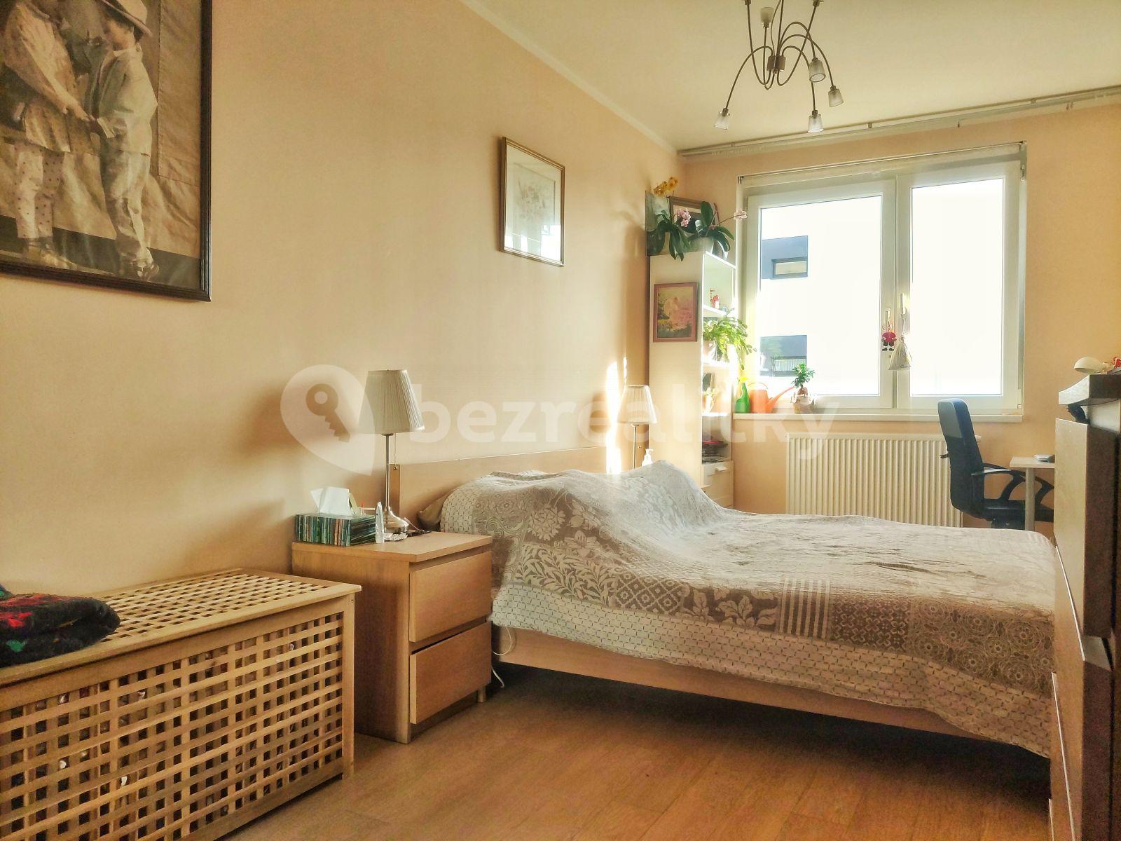 Pronájem bytu 2+kk 60 m², Zakšínská, Praha, Praha