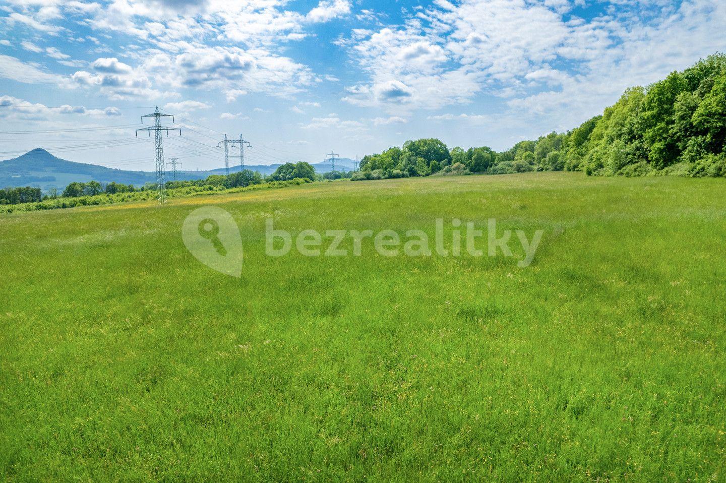 Prodej pozemku 73.237 m², Kozly, Liberecký kraj