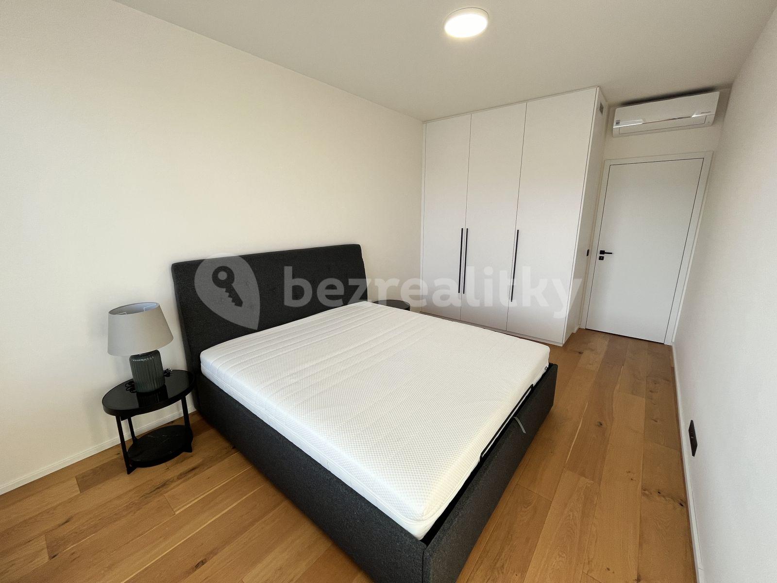 Pronájem bytu 3+kk 104 m², Grafická, Praha, Praha