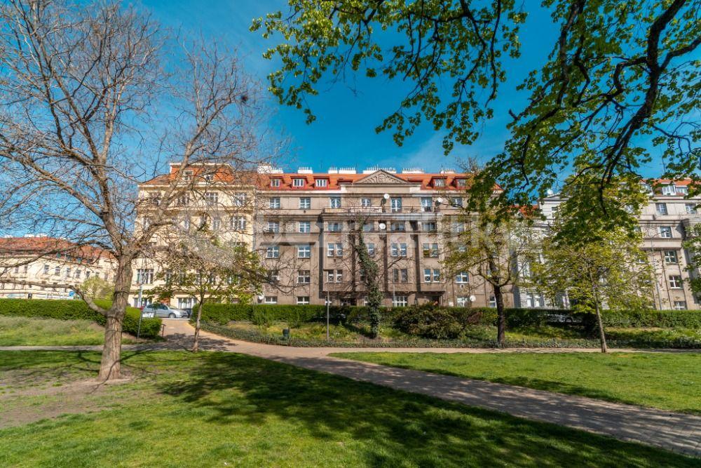 Pronájem bytu 2+kk 57 m², Matoušova, Praha, Praha