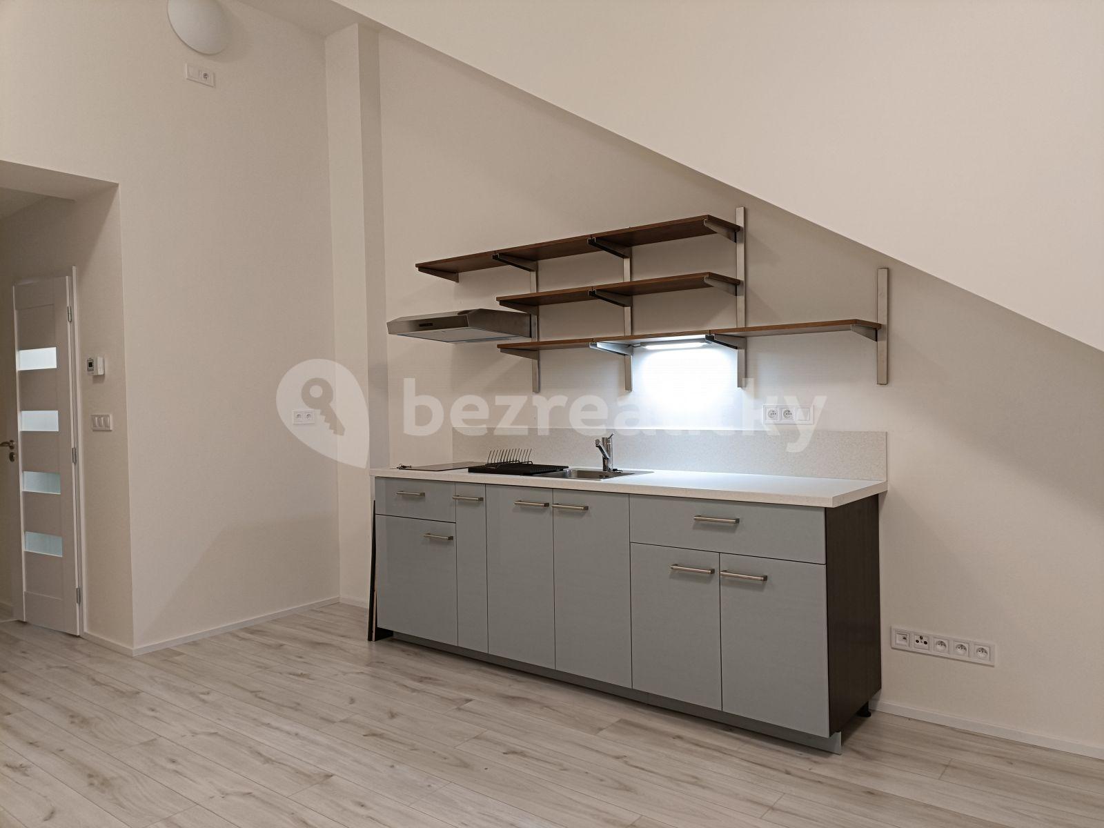 Pronájem bytu Garsoniéra 32 m², Seifertova, Praha, Praha