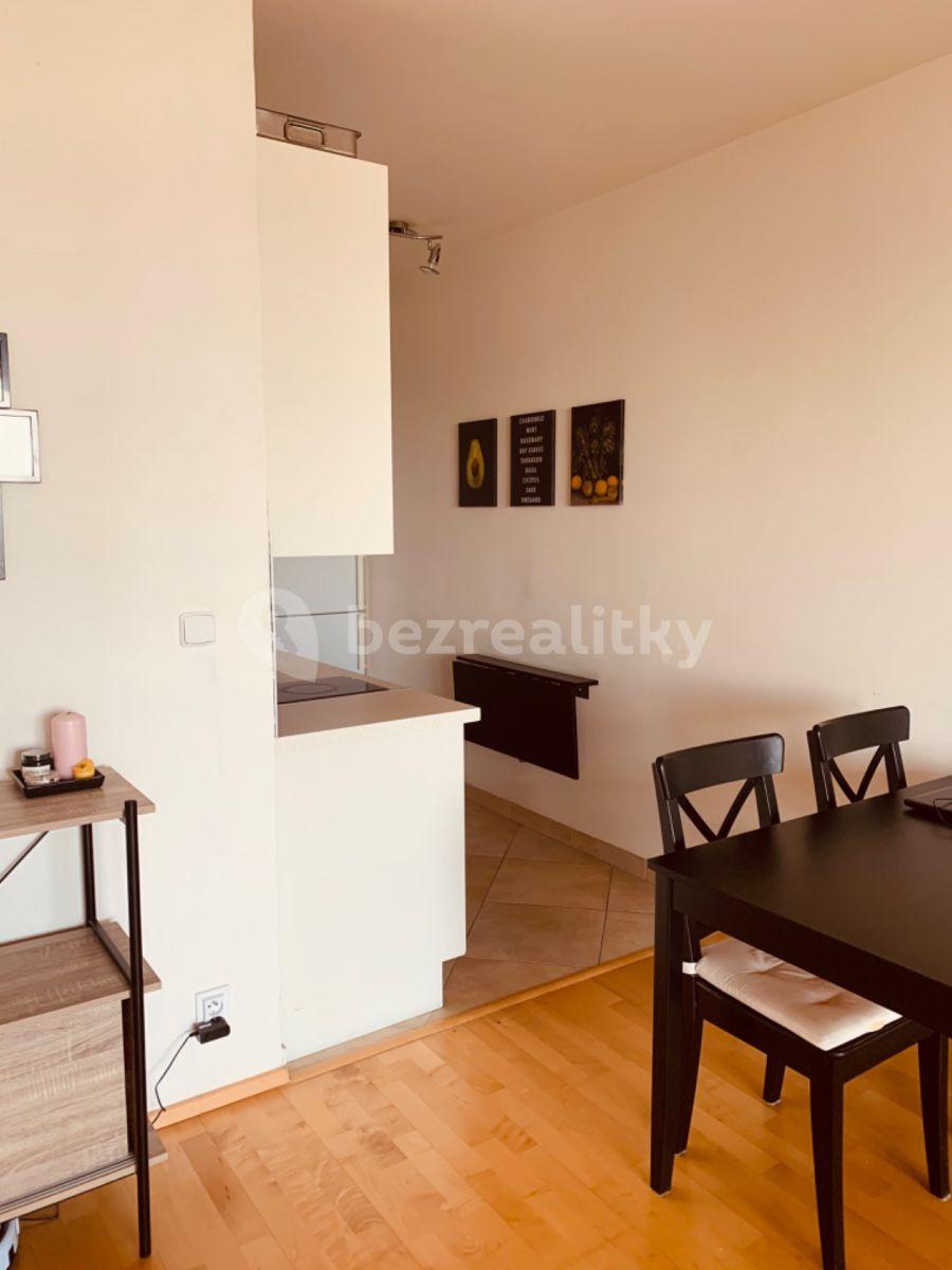 Prodej bytu 2+kk 71 m², Tlumačovská, Praha, Praha