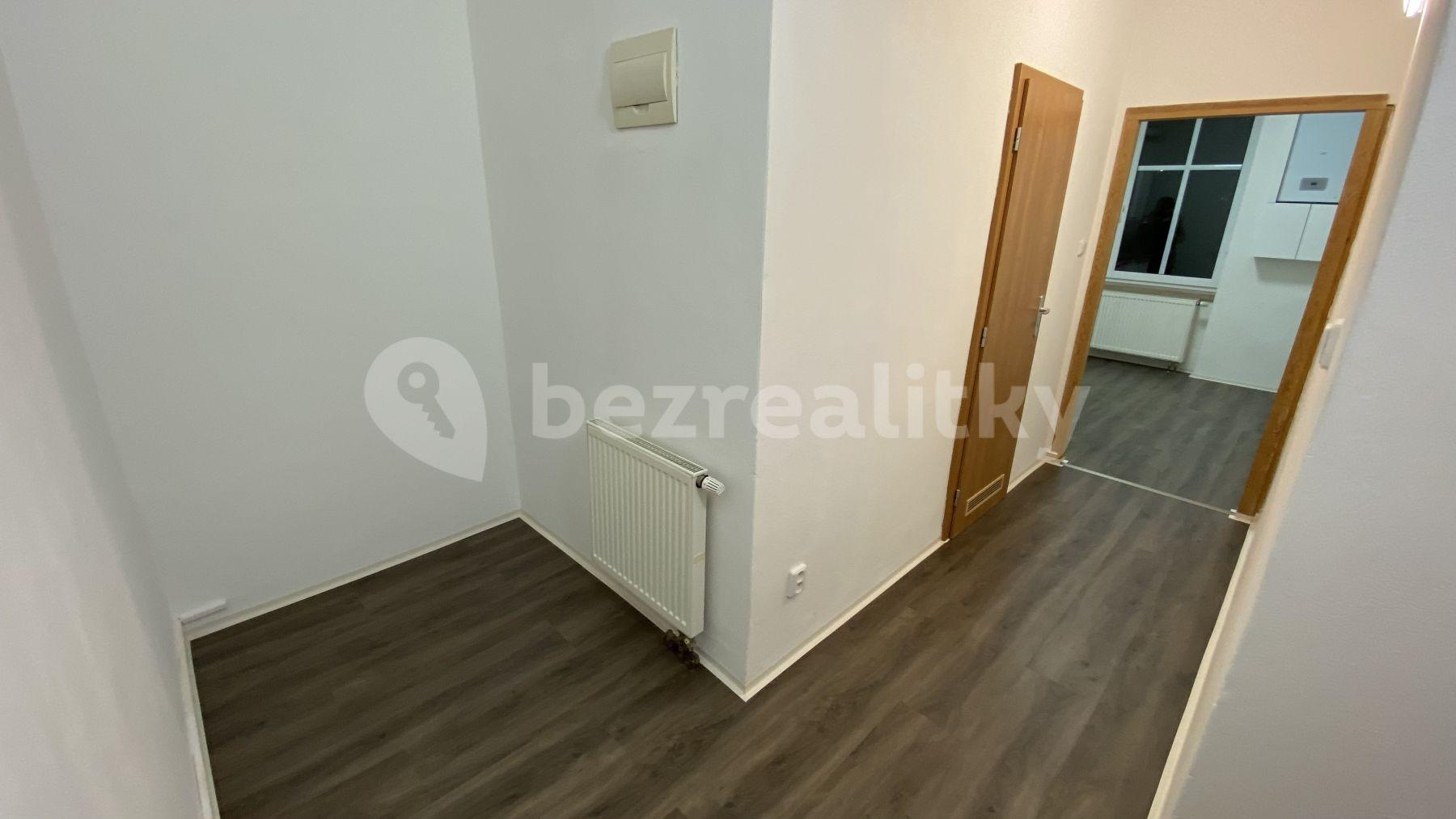 Pronájem bytu 1+1 37 m², U Dráhy, Plzeň, Plzeňský kraj