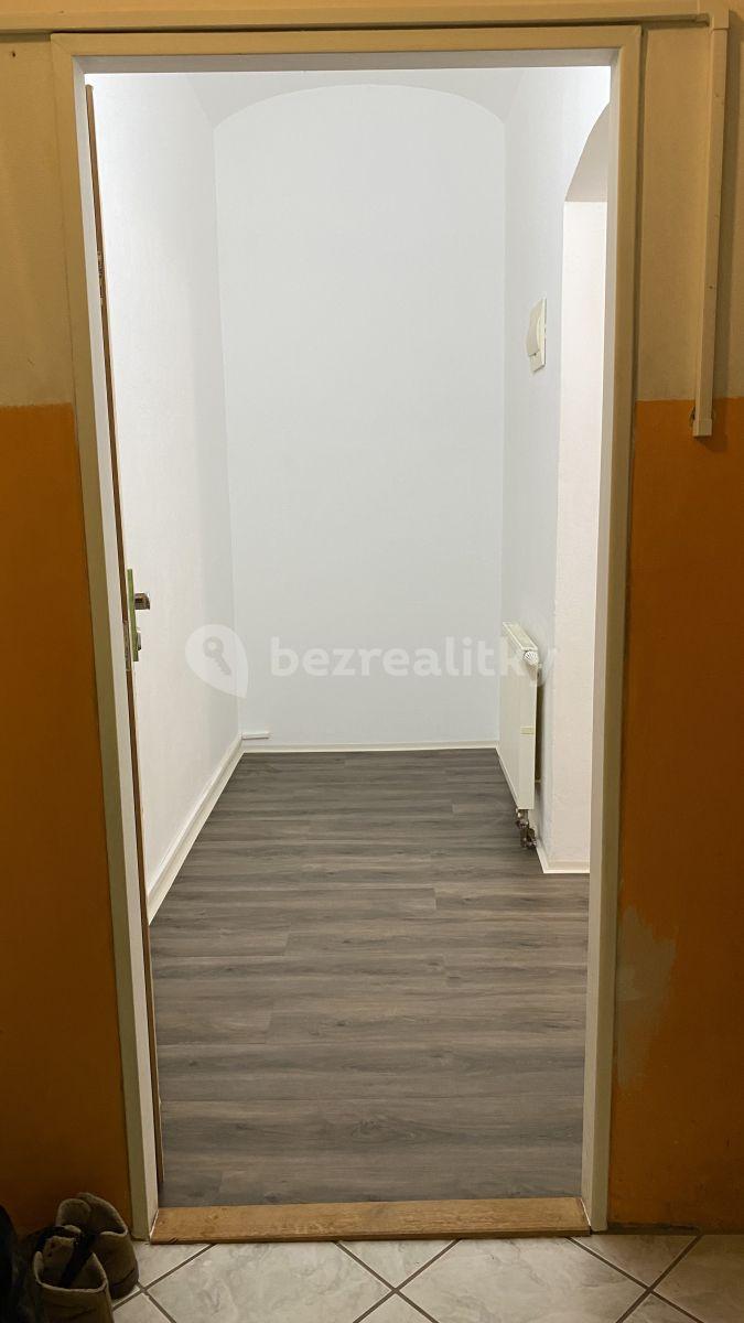 Pronájem bytu 1+1 37 m², U Dráhy, Plzeň, Plzeňský kraj