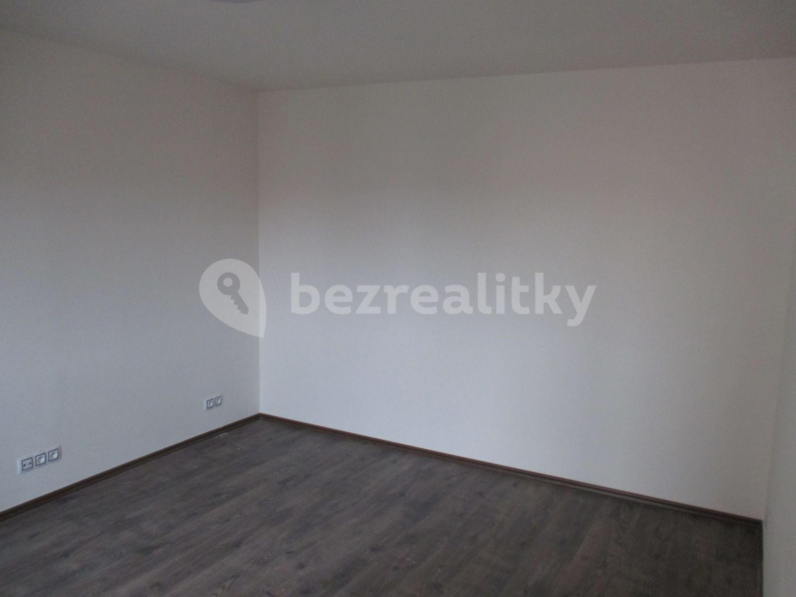 Pronájem bytu 1+1 28 m², Mládeže, Beroun, Středočeský kraj