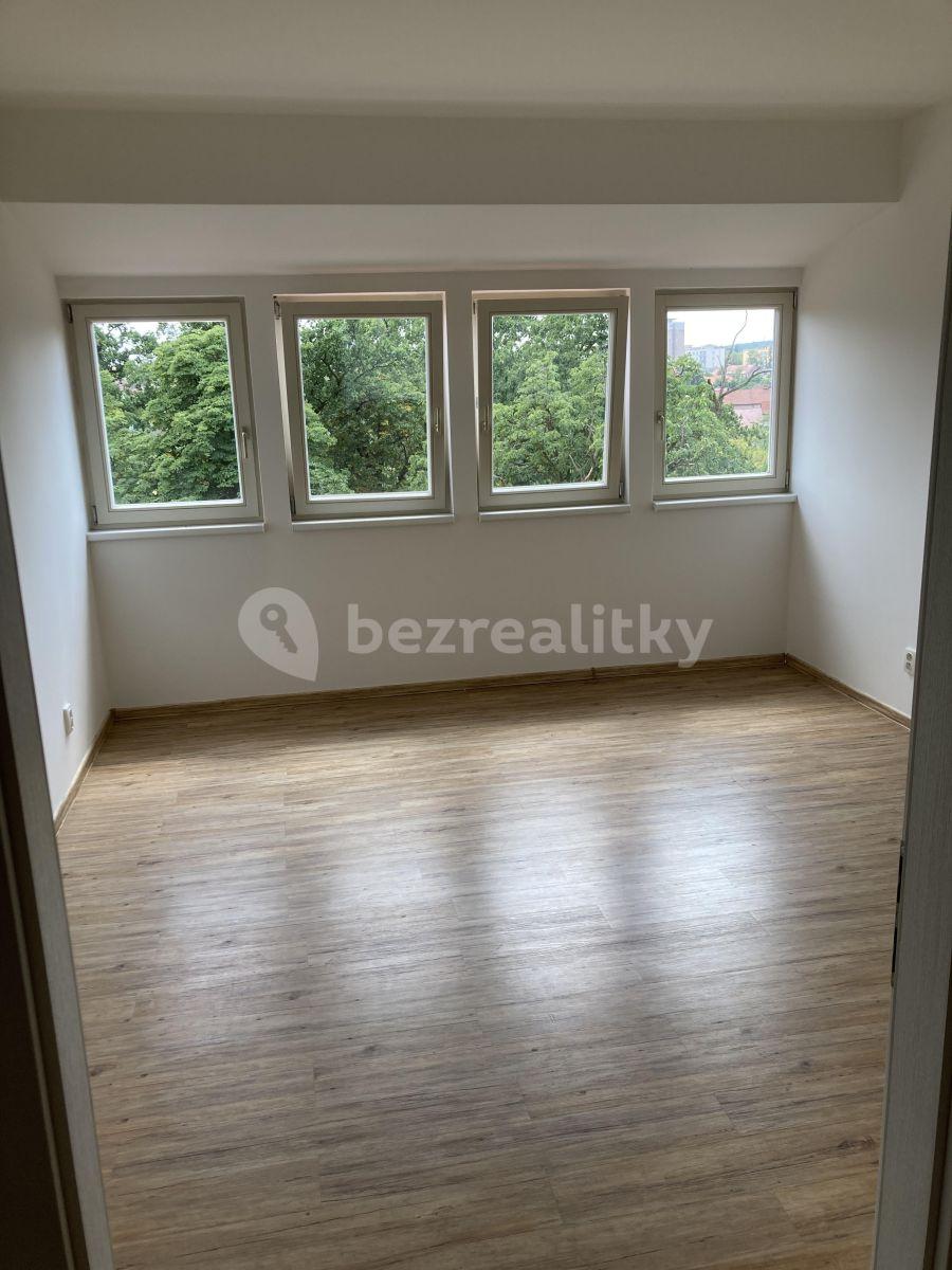 Pronájem bytu 1+kk 42 m², U Pivovaru, Dobříš, Středočeský kraj