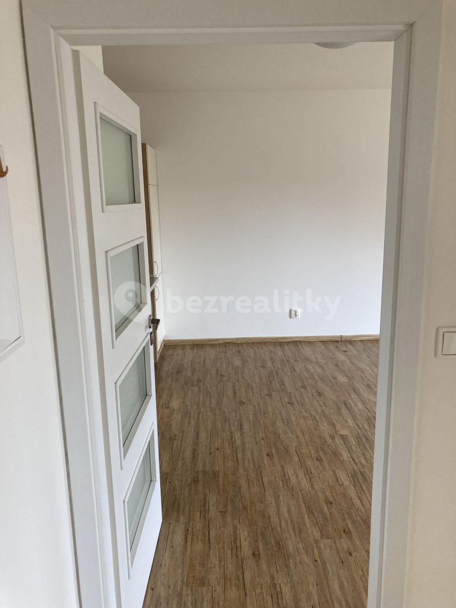 Pronájem bytu 1+kk 42 m², U Pivovaru, Dobříš, Středočeský kraj