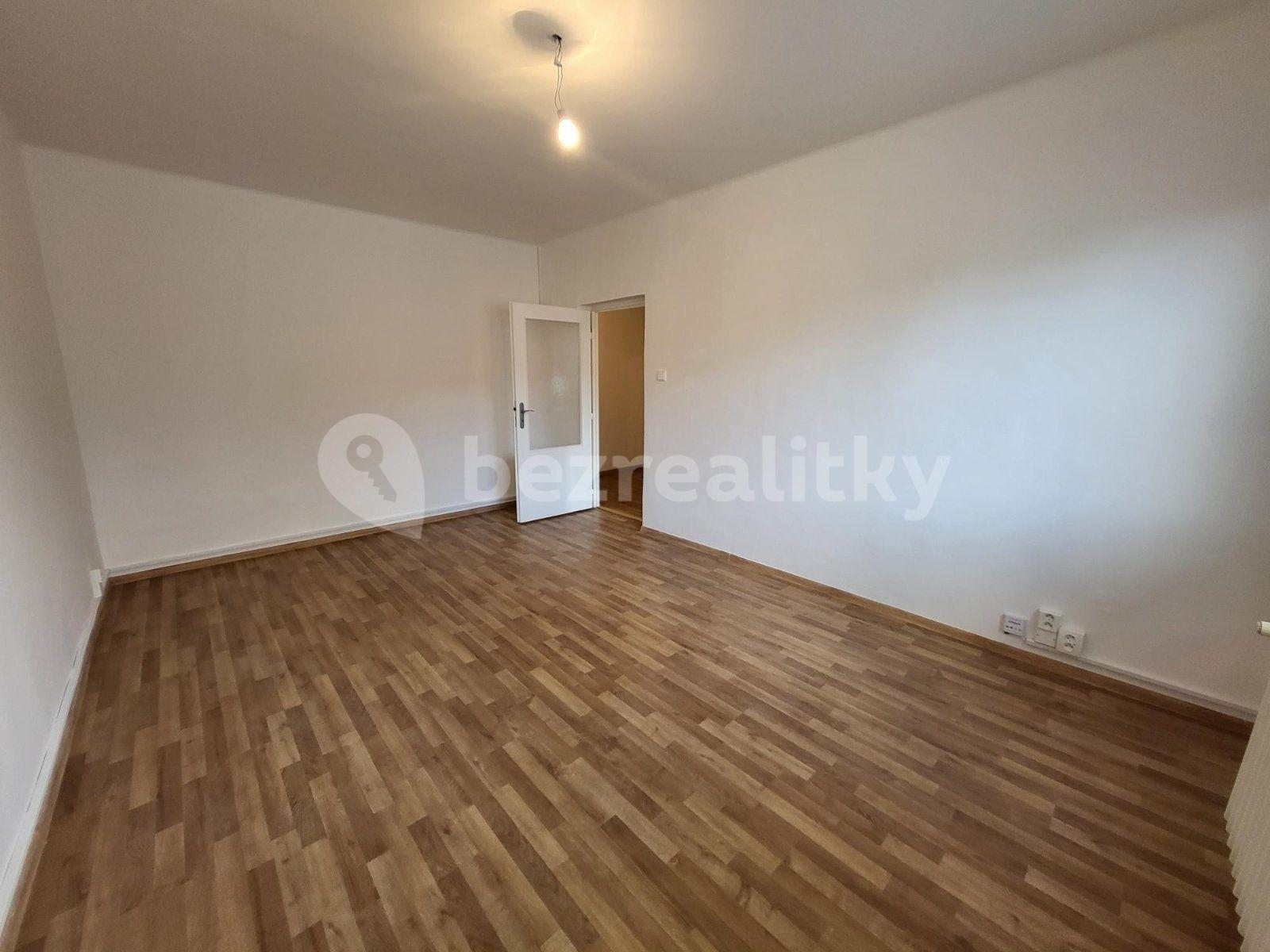 Pronájem bytu 2+1 52 m², Školská, Karviná, Moravskoslezský kraj