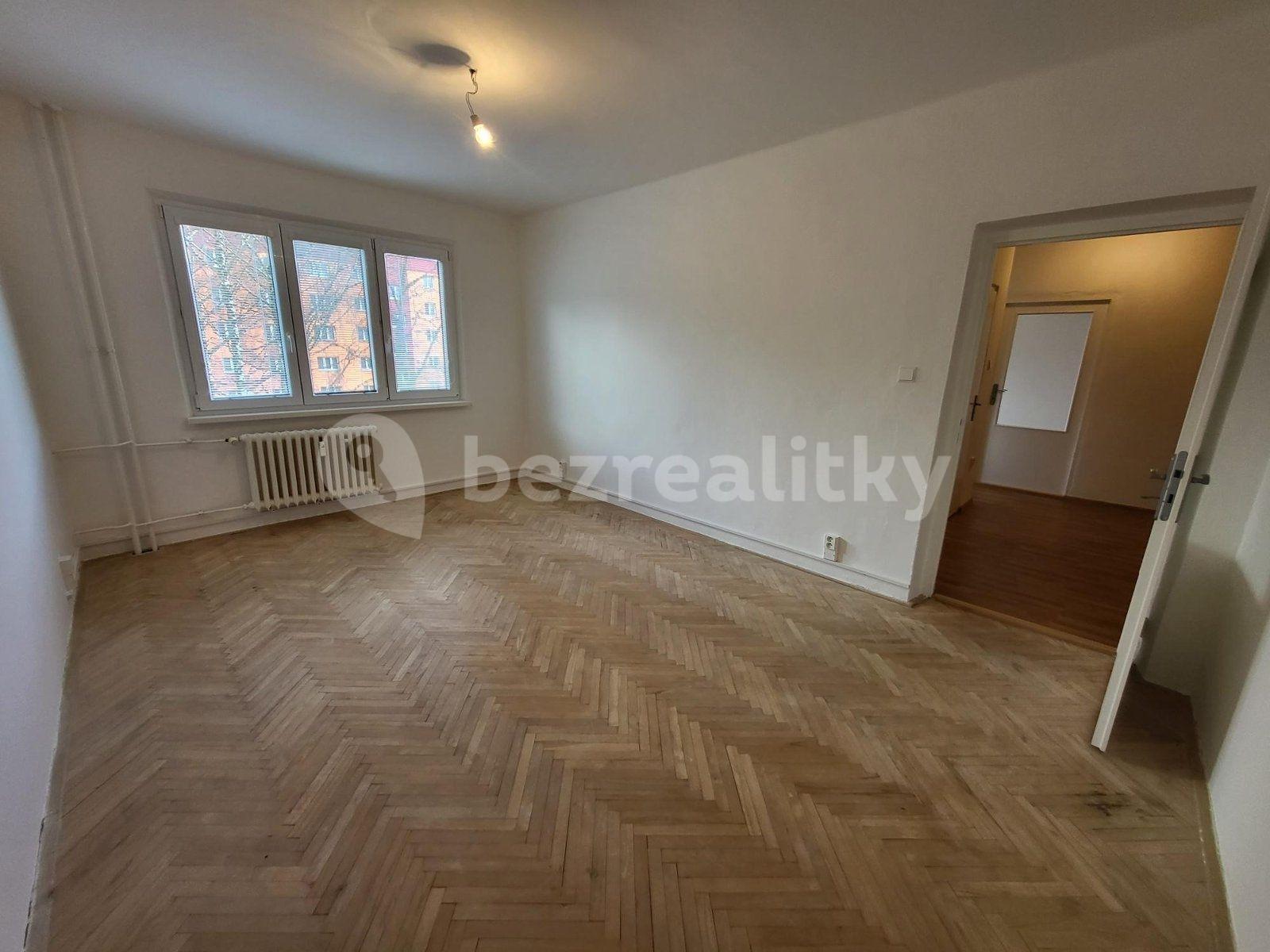 Pronájem bytu 2+1 52 m², Školská, Karviná, Moravskoslezský kraj