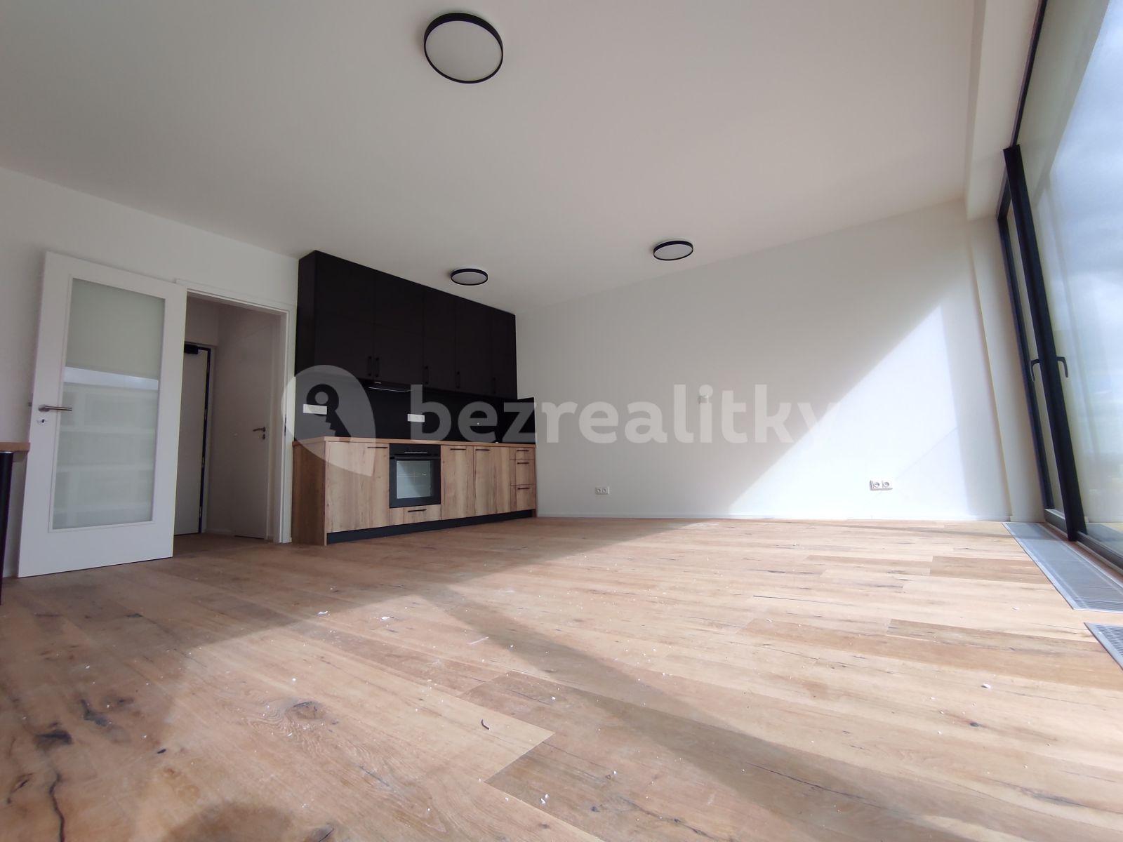 Pronájem bytu 1+kk 38 m², Kurandové, Praha, Praha