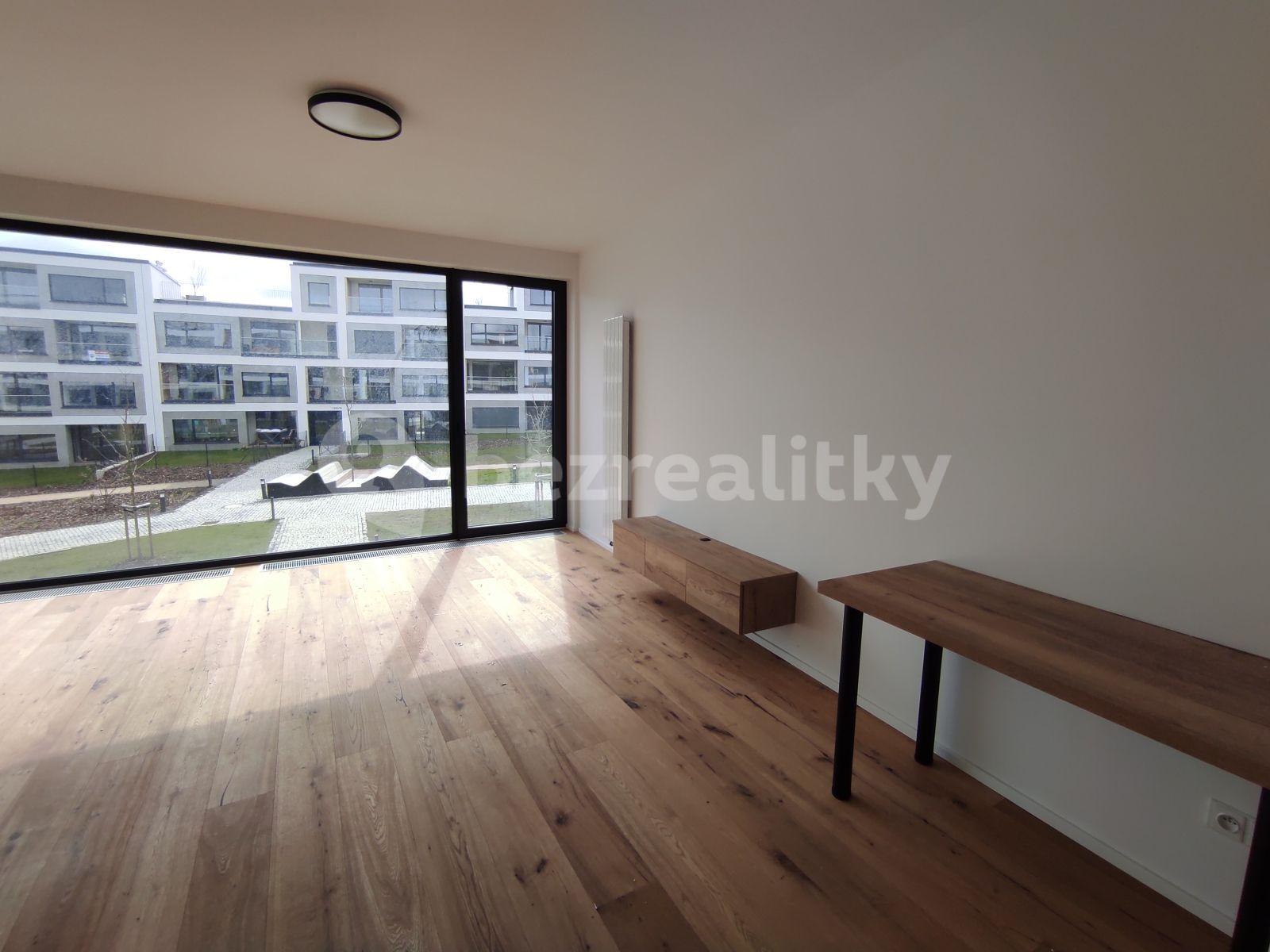 Pronájem bytu 1+kk 38 m², Kurandové, Praha, Praha