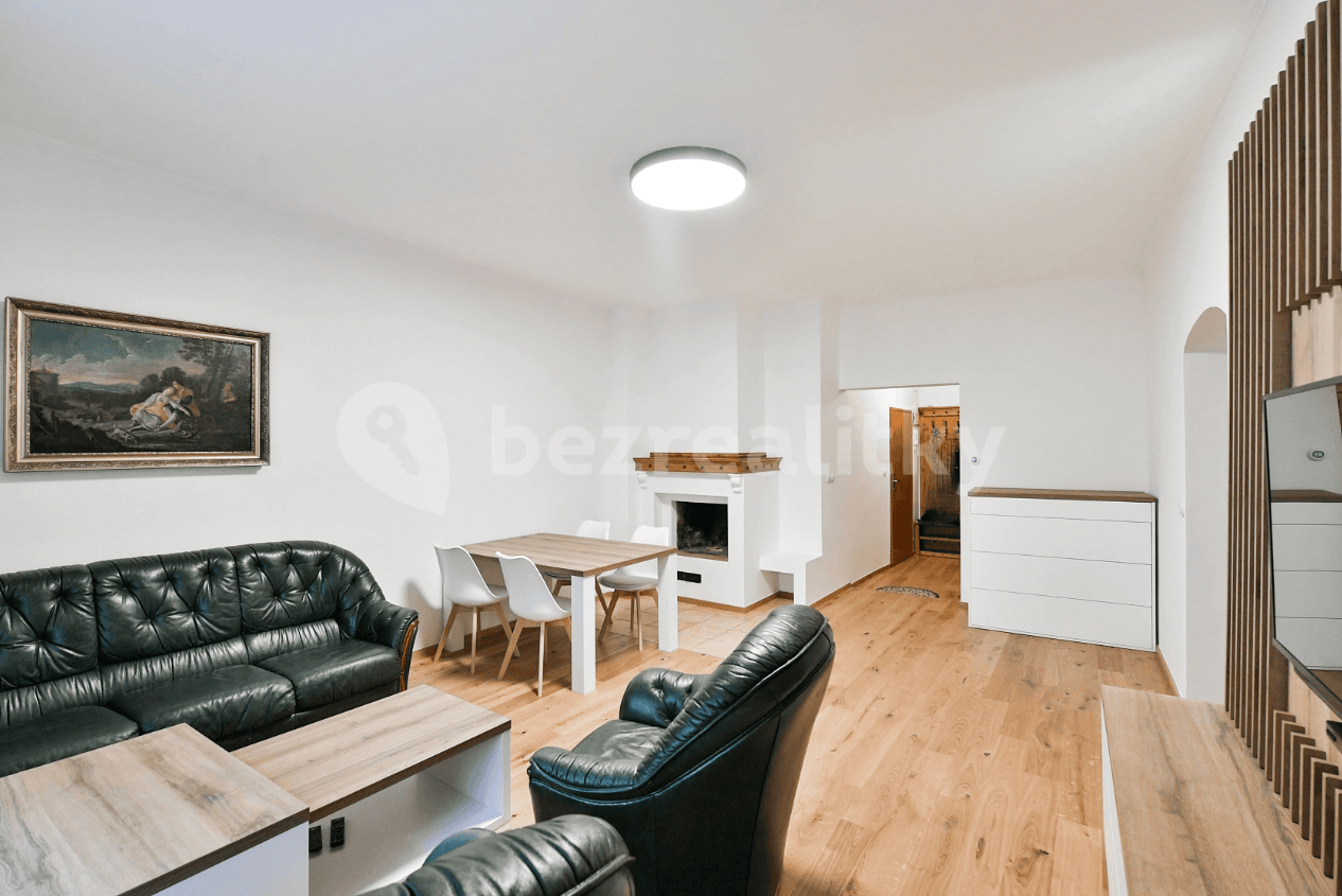 Pronájem bytu 4+1 196 m², Anenská, Praha, Praha