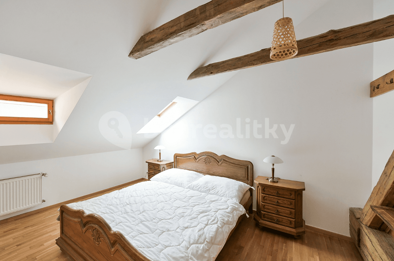 Pronájem bytu 4+1 196 m², Anenská, Praha, Praha